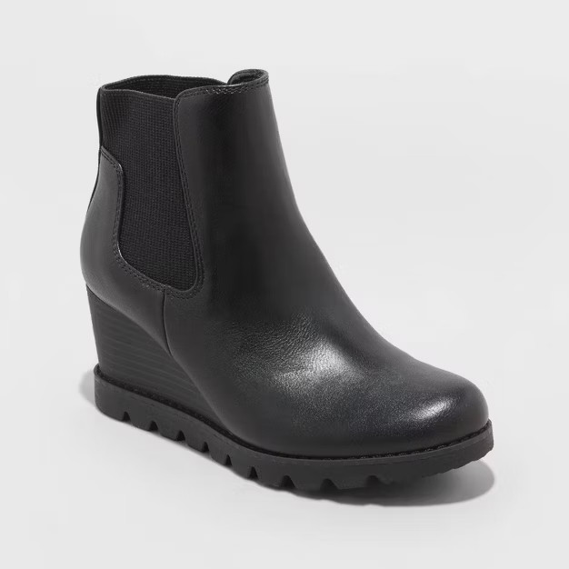 Women's Linda Wedge Chelsea Boots - Universal Thread™ | Target