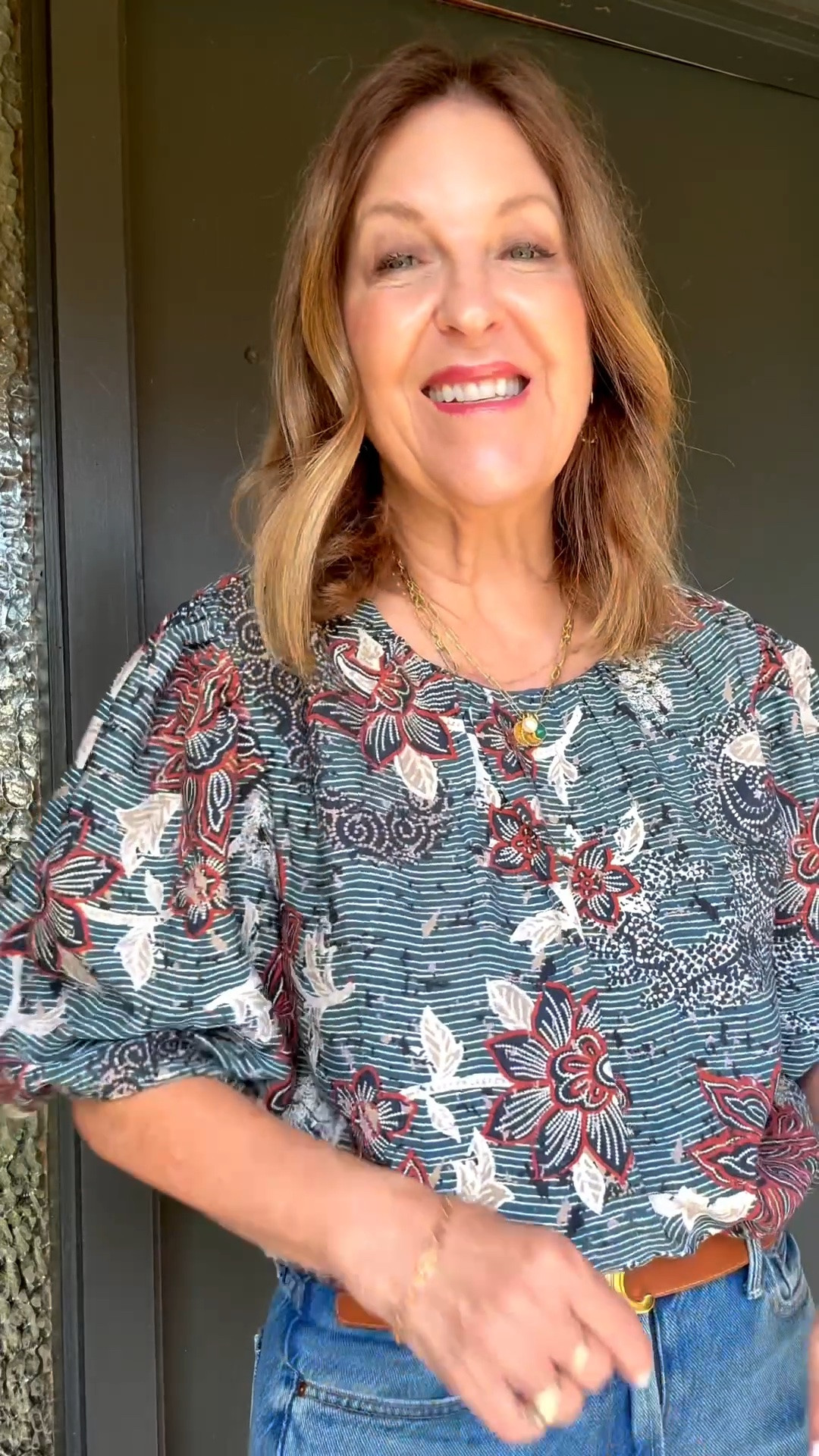 This is the prettiest fall top from Evereve. I love the sleeve length, and it looks great with jeans for a ladies' night out or lunch.

#LTKootd #LTKOver40 #LTKSeasonal