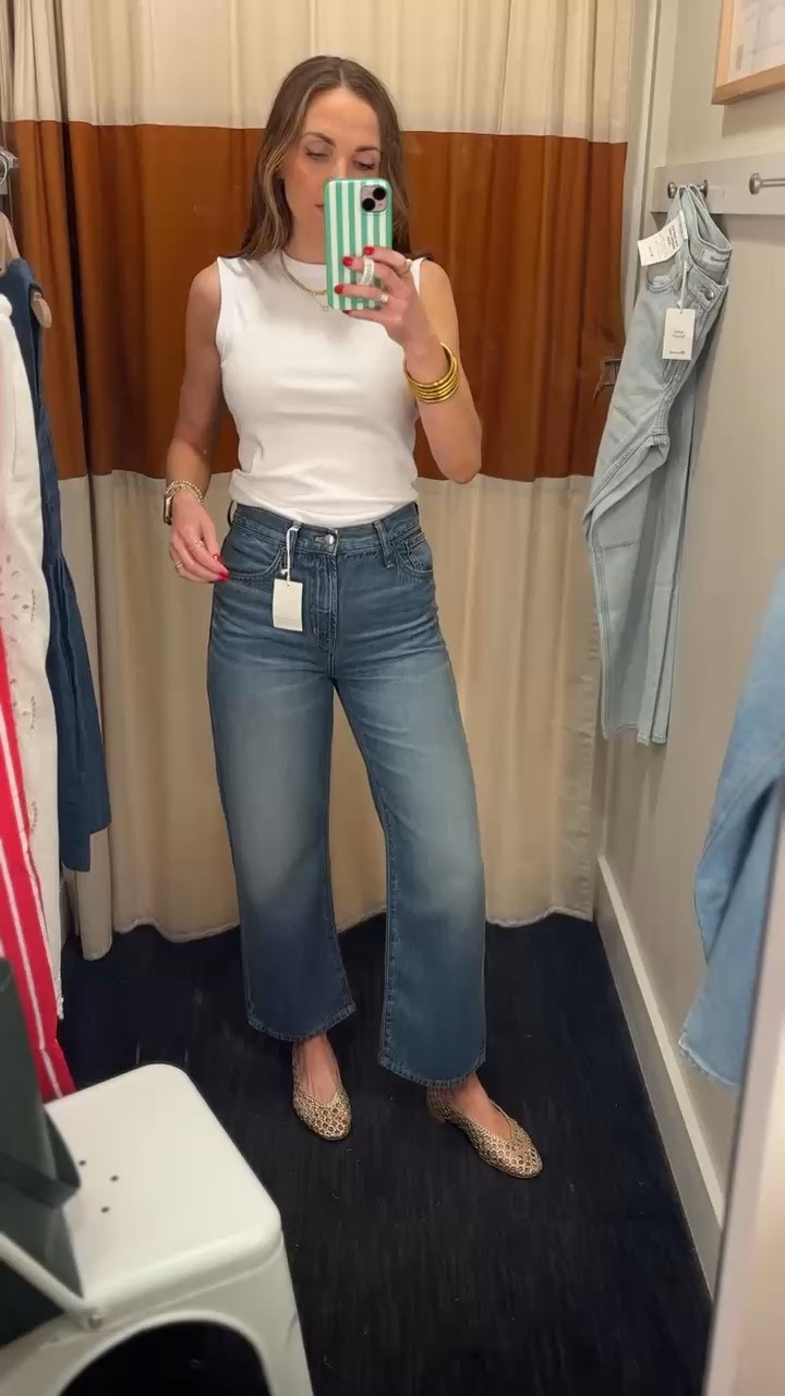 @Madewell airy denim! A lighter weight of denim in your favorite cuts! Wearing my true size 26. Paired with a @Madewell tank, wearing a small

#LTKgrwm