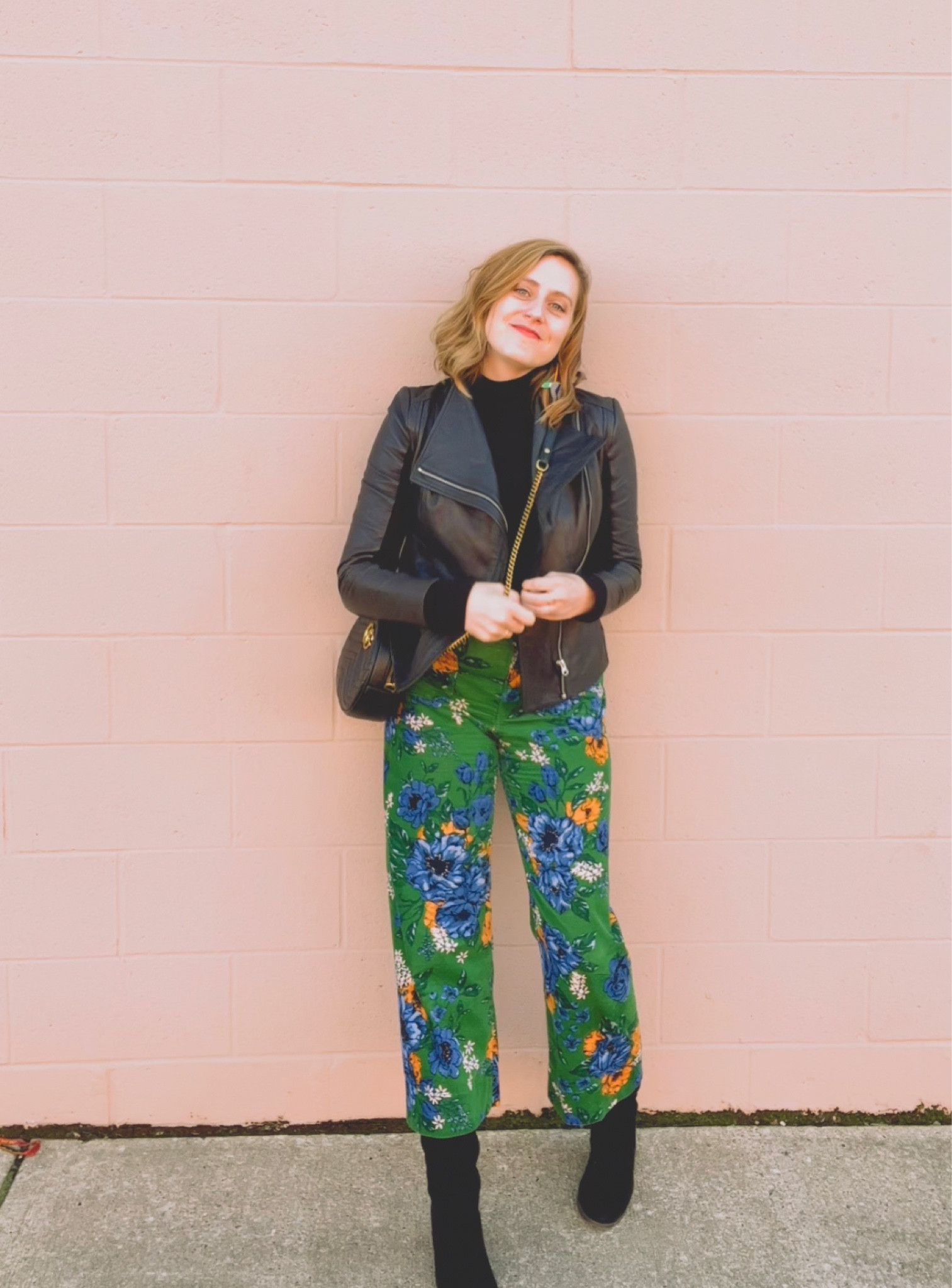 🖤 For ten years now, the first Saturday in December has been a girl’s annual gift exchange. Loving the Holidays and the way @khromophilia ‘s earrings perfectly match my merry and bright corduroy’s. I think the pants would suite well for a fashion fresh look in the spring. I’ll tag the outfit soon in my stories. 🌲🌲🌲 #holiday #greenwithenvy #floral #corduroy #anthropologie #anthroliving #December #theglennygirl #🖤

Follow my shop @theglennygirl on the @shop.LTK app to shop this post and get my exclusive app-only content!

#liketkit #LTKSeasonal #LTKHoliday #LTKGiftGuide
@shop.ltk
https://liketk.it/3WnjH

#LTKGiftGuide #LTKHoliday #LTKSeasonal