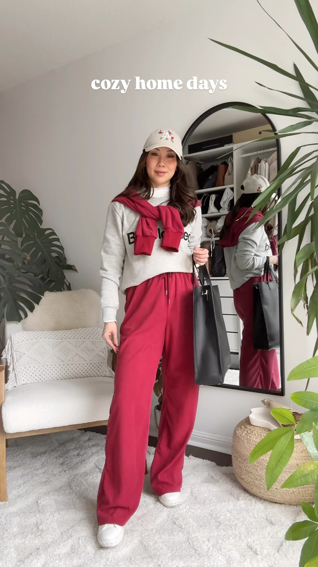 Mom outfit ideas! 💡 What kind of mom are you? 👶🏻The cozy-at-home type, on the go errands queen, ladies who lunch, or the rich mom vibe? Being a mom doesn’t mean we have to give up on dressing nice—we deserve to feel confident and stylish too! Here are 4 easy outfit ideas to help you look and feel your best, no matter the day. Which look is your fave? 
#momoutfit #comfystyle #momlife #momblogger #momstyle #everydayoutfit #ltkstyletip #richmom 

#LTKActive #LTKTravel #LTKStyleTip