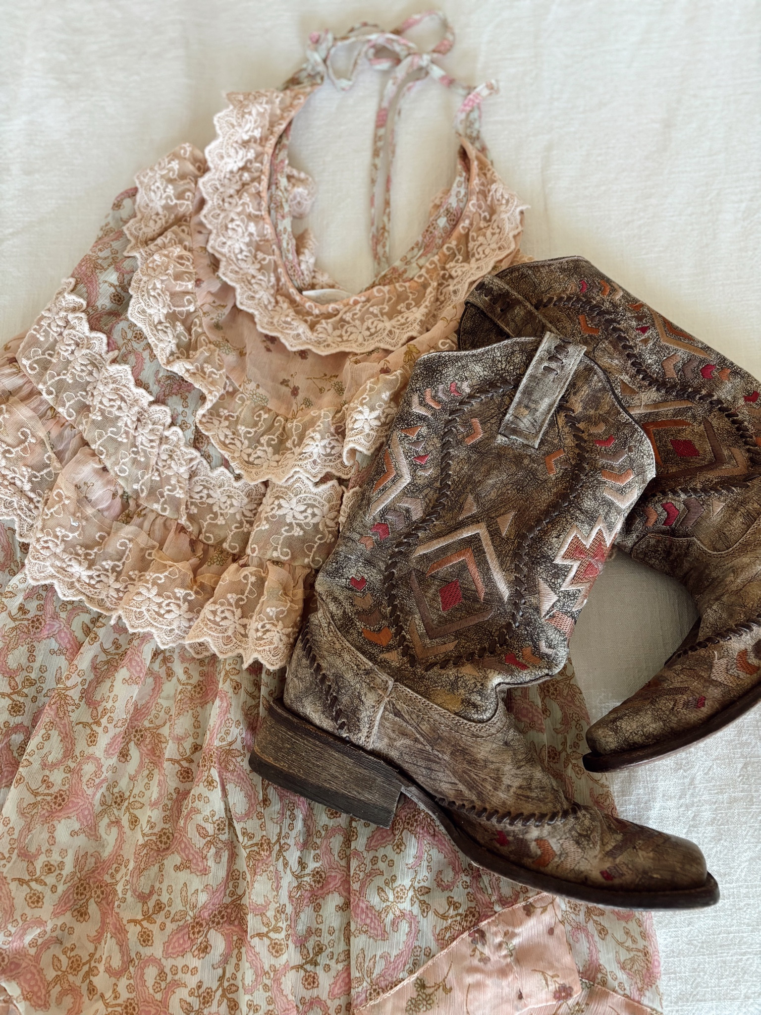 Country concert OOTD 🤠

#LTKU #LTKParties #LTKStyleTip