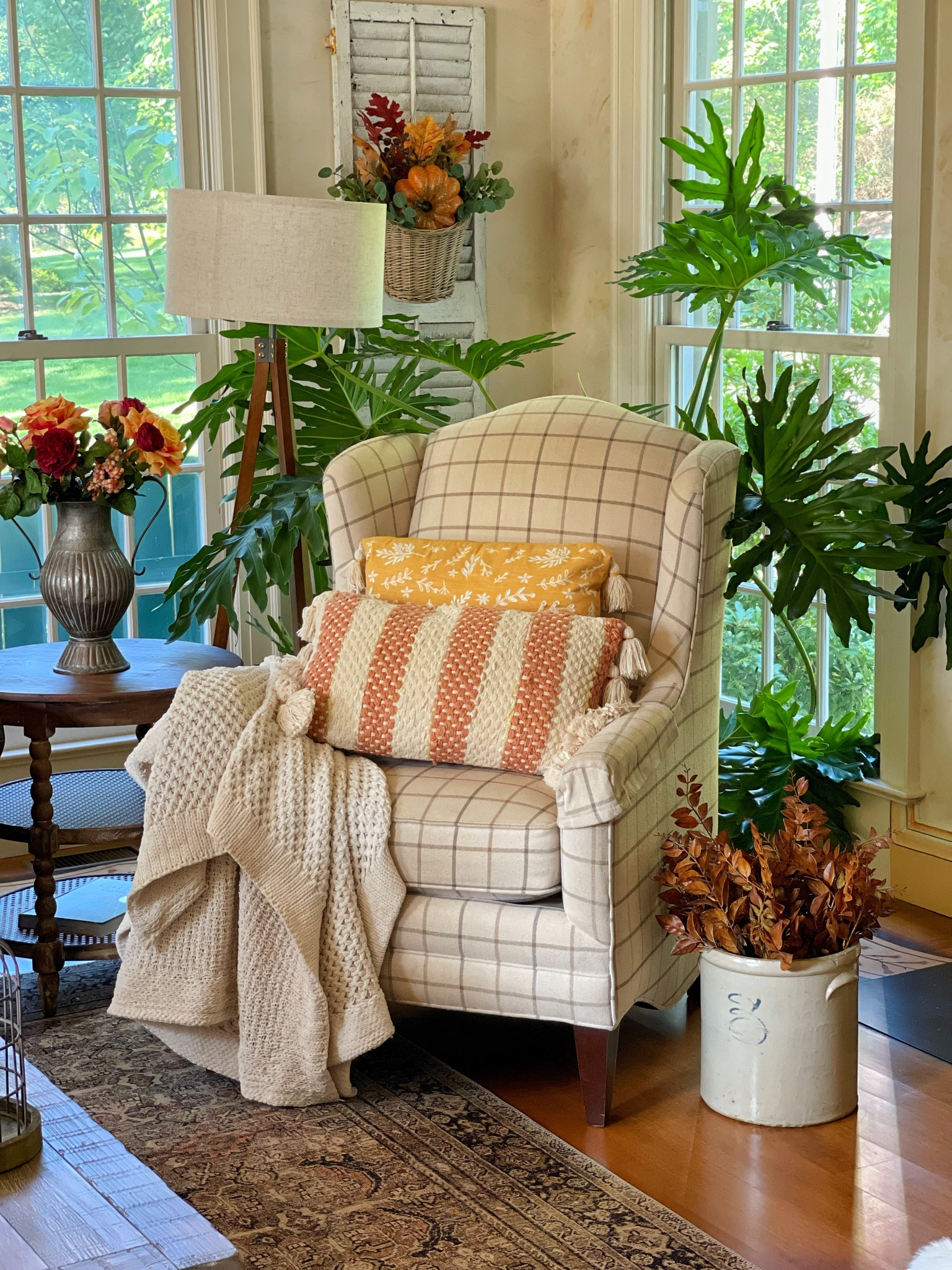 Home Decor // Living Room // Family Room // Cozy Home // Accent Chair // Plants // Farmhouse Decor // Boho Farmhouse // Fall Decor

#LTKSeasonal #LTKhome #LTKsalealert