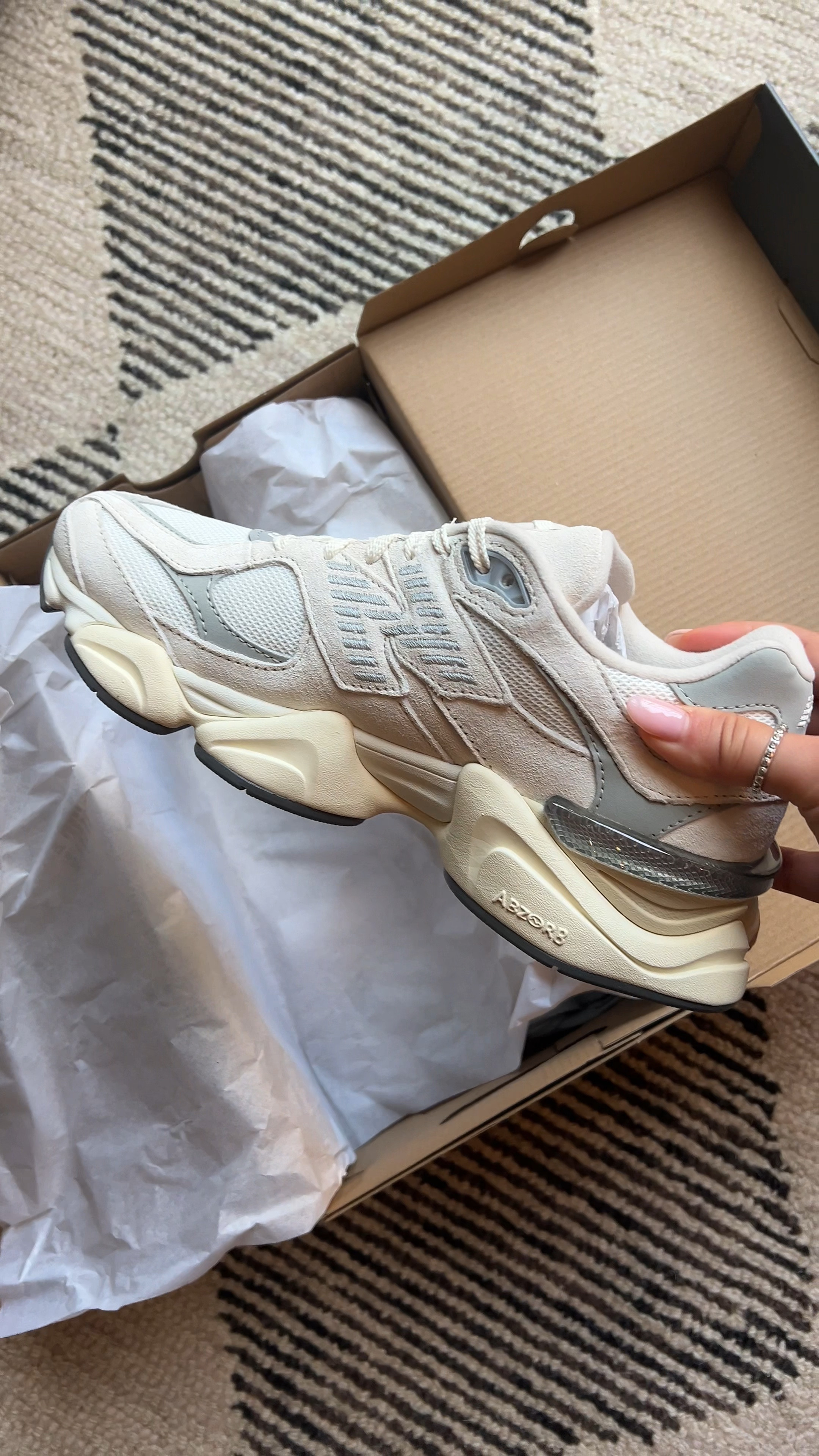 My new favorite fall sneaker 🤎🍂😍

#LTKActive #LTKSeasonal #LTKShoeCrush