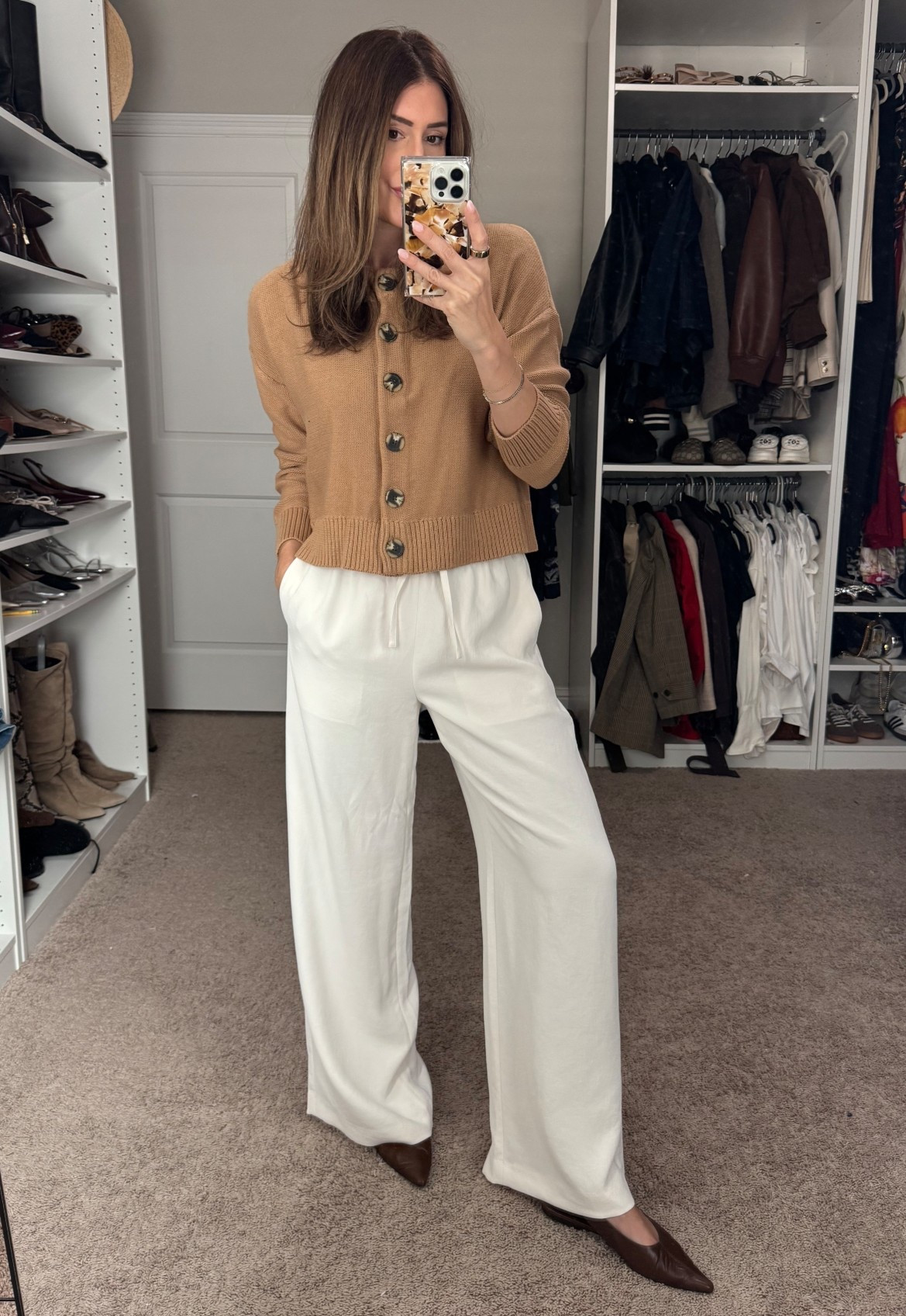 Medium in sweater, medium in pants 

#LTKSeasonal #LTKStyleTip