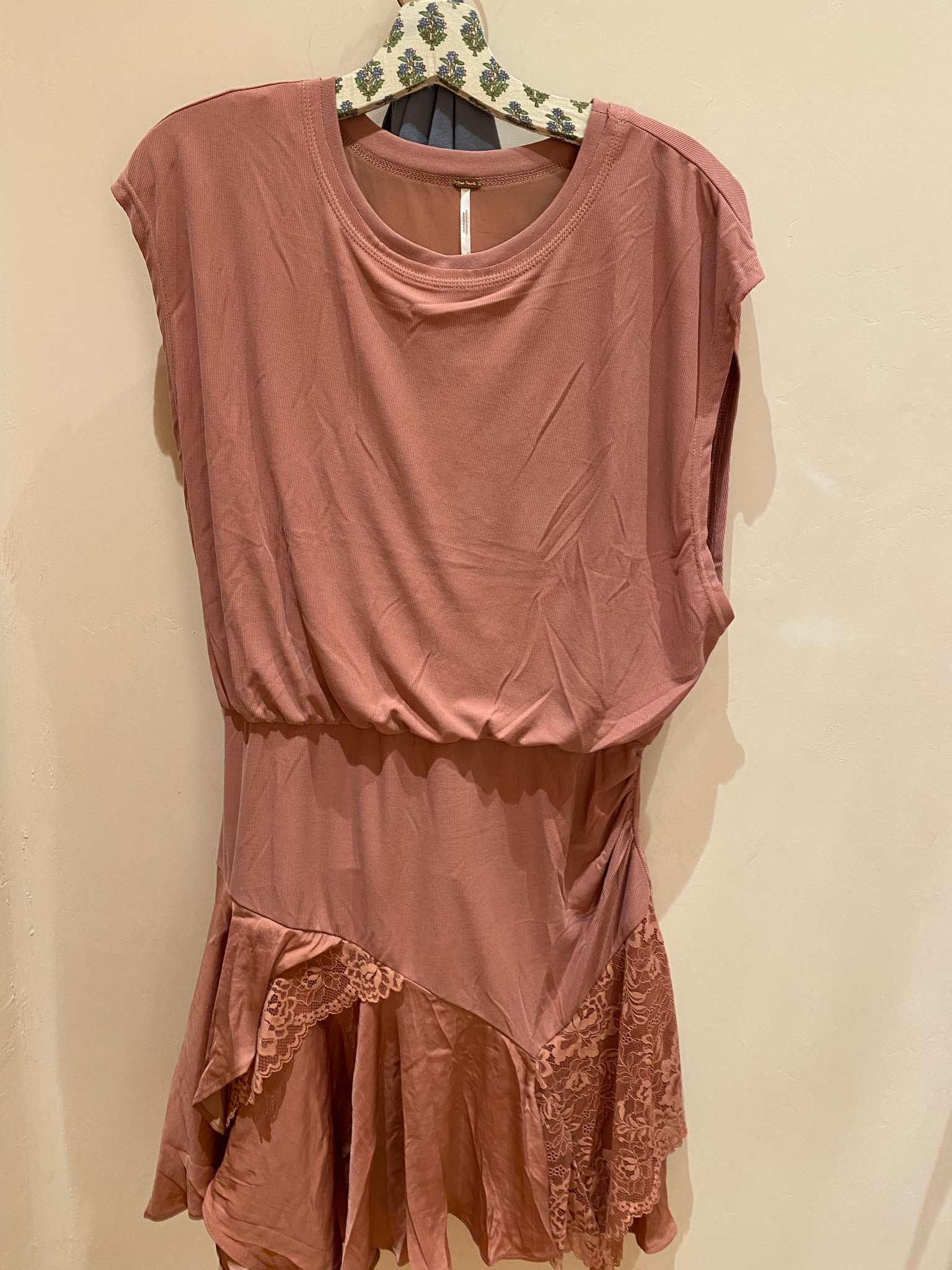 And… add to cart! I can’t get enough of this style of dress 👗 

#LTKstyletip #LTKFind #LTKSeasonal