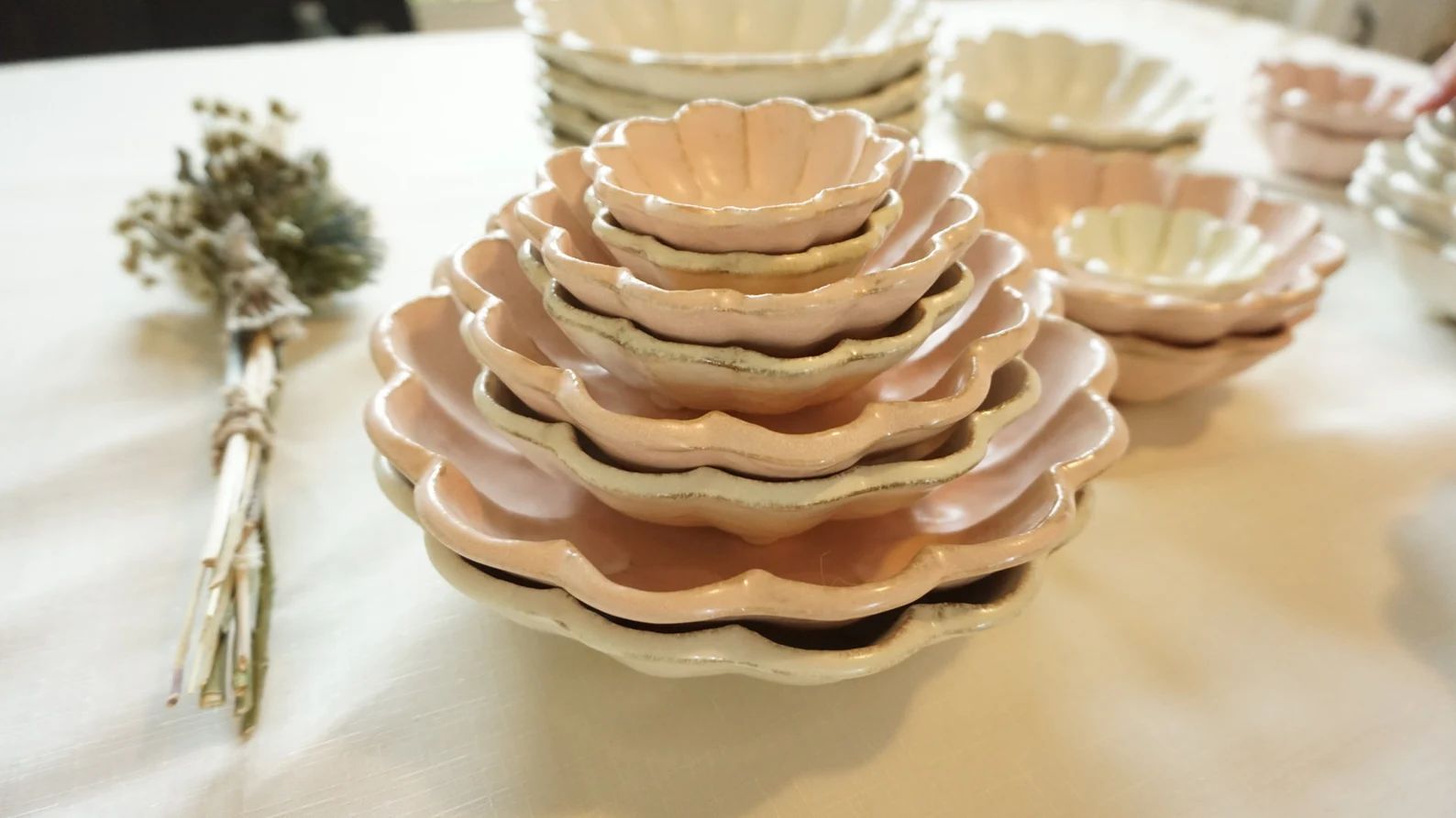 Kohyo Rinka Handmade Flower Bowljapanese Mino Waremade in | Etsy | Etsy (US)