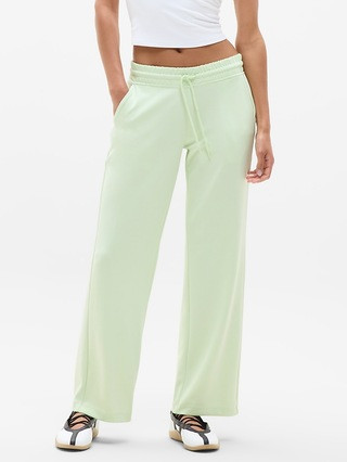 Seasoft Mid Rise Straight Pant | Athleta