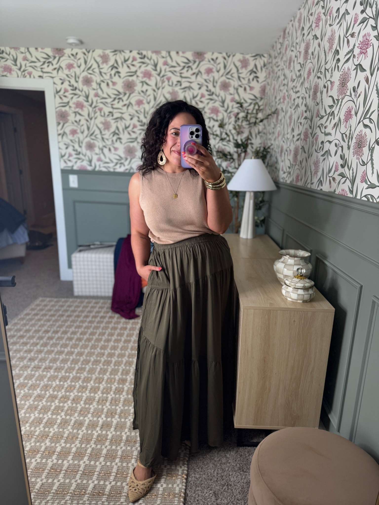 Amazon fashion featuring this cute boho outfit! Perfect midsize outfit for spring

Teacher outfit inspo, size 12 midsize fashion for spring, mom outfit idea 

#LTKMidsize #LTKFindsUnder50 #LTKWorkwear