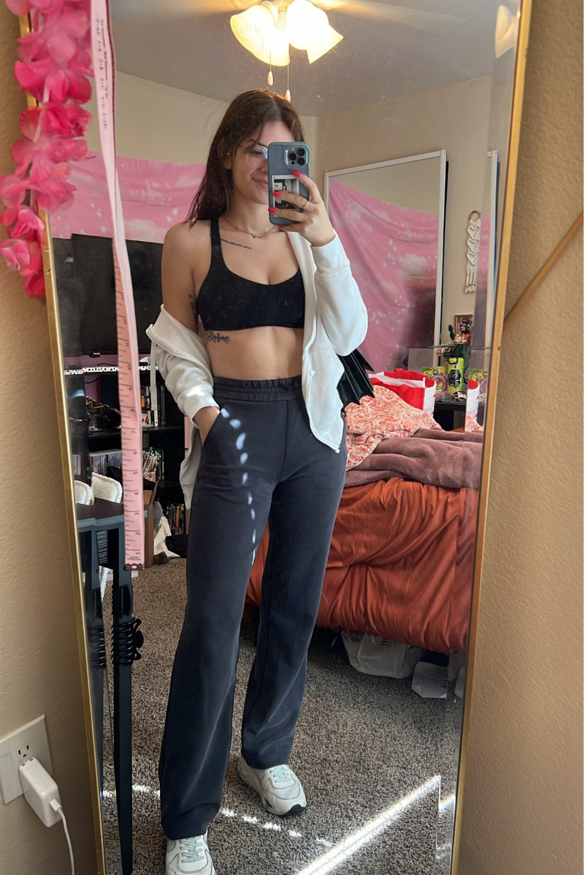 Cozy Saturday outfit 

#LTKstyletip #LTKfit #LTKtravel