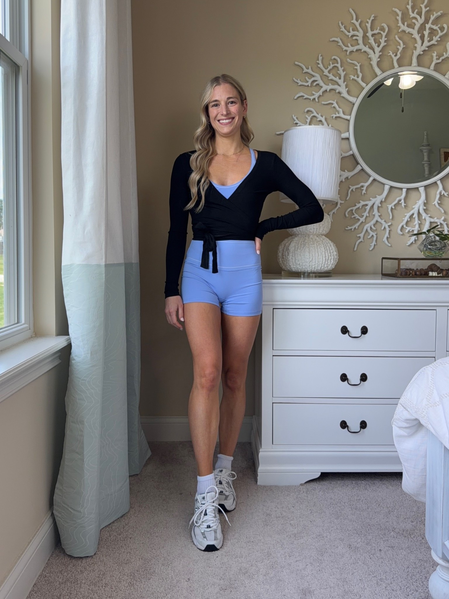 Workout wrap top! Perfect light layer to get warmed up! Xs tts! 💜💜💜💜💜💜💜💜💜 workout set. Matching set. Workout outfits. Workout wear. Athleisure. Pilates outfits.  Gym outfits. Pilates sets. Gym sets. Matching Gym sets

#LTKgrwm #LTKootd #LTKActive
