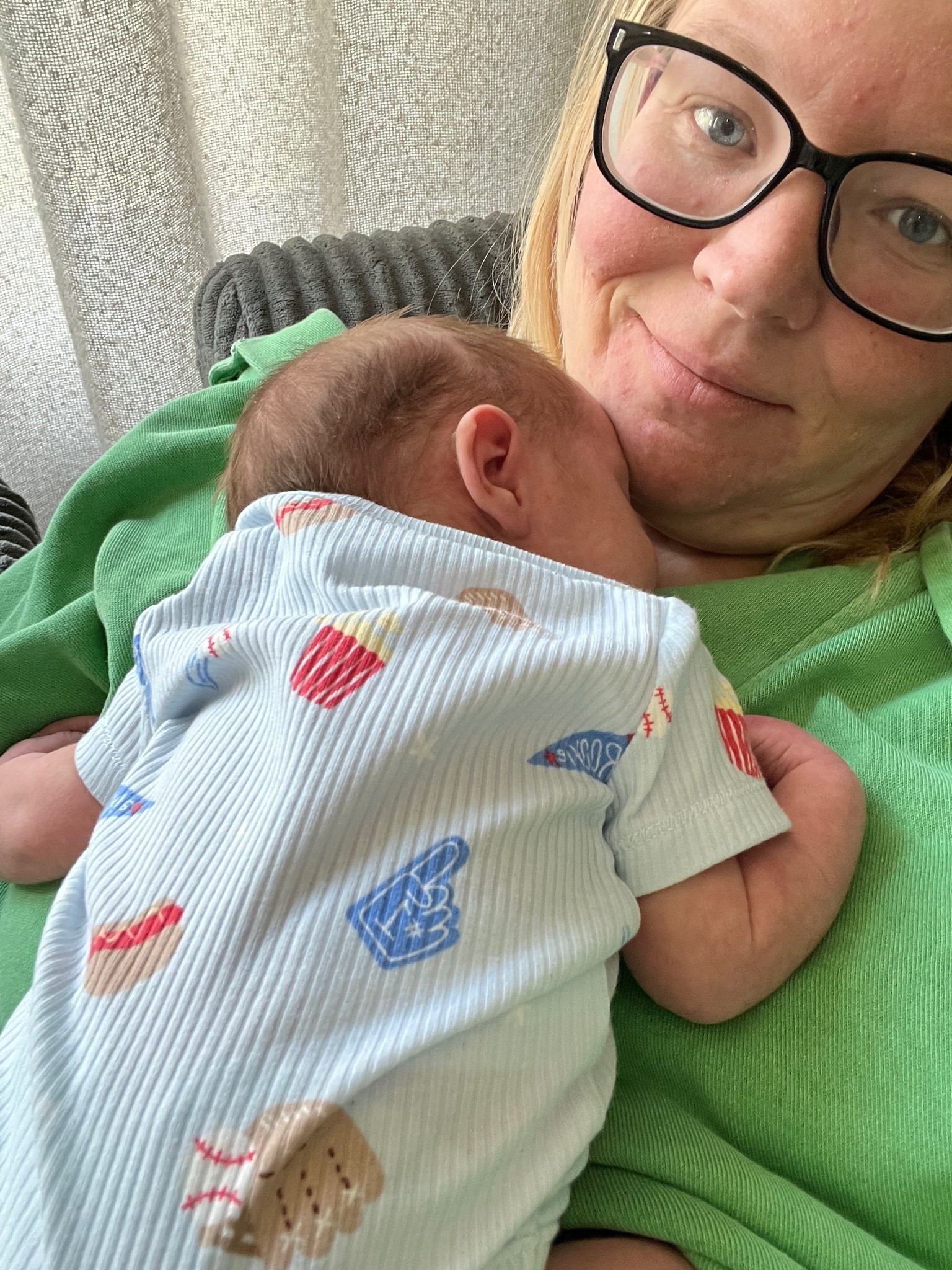 Archie’s baseball onesie!

#LTKcanada #LTKsale