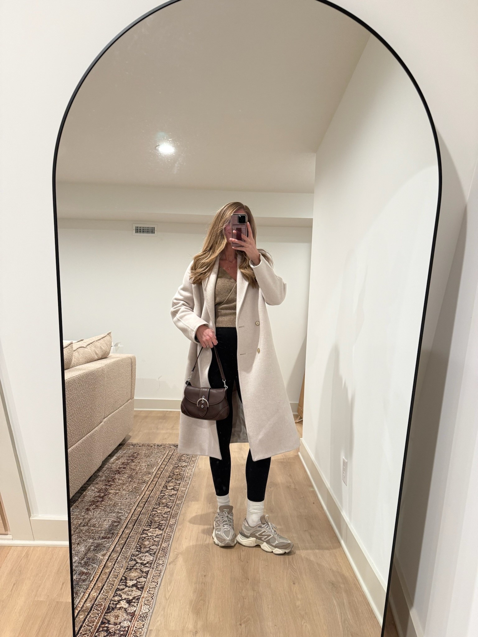 This Aritzia coat is one of my faves!
Wearing a medium to layer with. 
Size small in sweater and maternity leggings.
Leggings also come in tall sizes.


#LTKBump #LTKTall #LTKootd