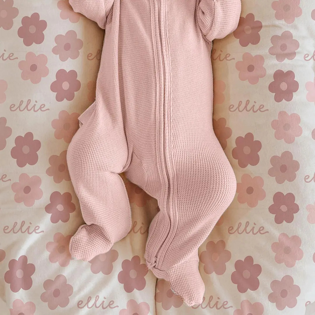 Pink Daisy Personalized Baby Blanket/newborn Swaddle/baby Girl Stretchy Swaddle With Name/hospita... | Etsy (US)