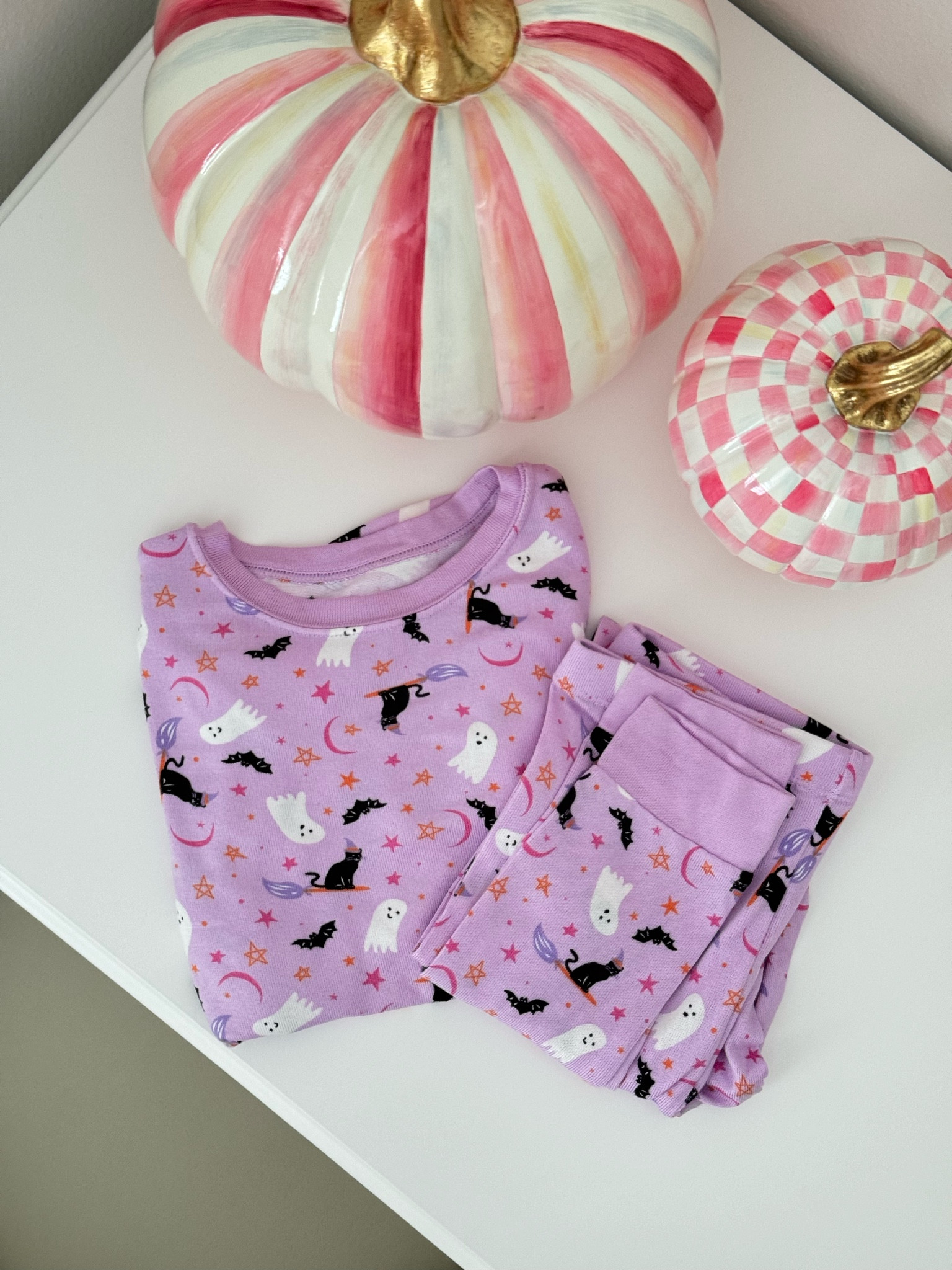 $10 Halloween Pajamas at Walmart 

#walmart #walmartfashion 