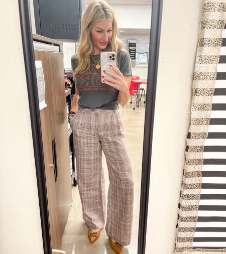 Catching up from last week, continued…

Graphic tee + a trouser pant with mules is a fun, stylish way to keep the workplace professional and polished with the tiniest bit of whimsy!

#trenddteacher #teacher #teacherootd #ootd #fashion #style #professionalstyle #workwear #casual #greatjeans #anthropologie 

#LTKsalealert #LTKworkwear #LTKshoecrush