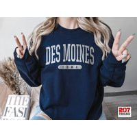 Des Moines Sweatshirt | Soft Cozy Iowa Crewneck Sweater Retro Vintage College University Ia Dorm Gifts | Etsy (US)