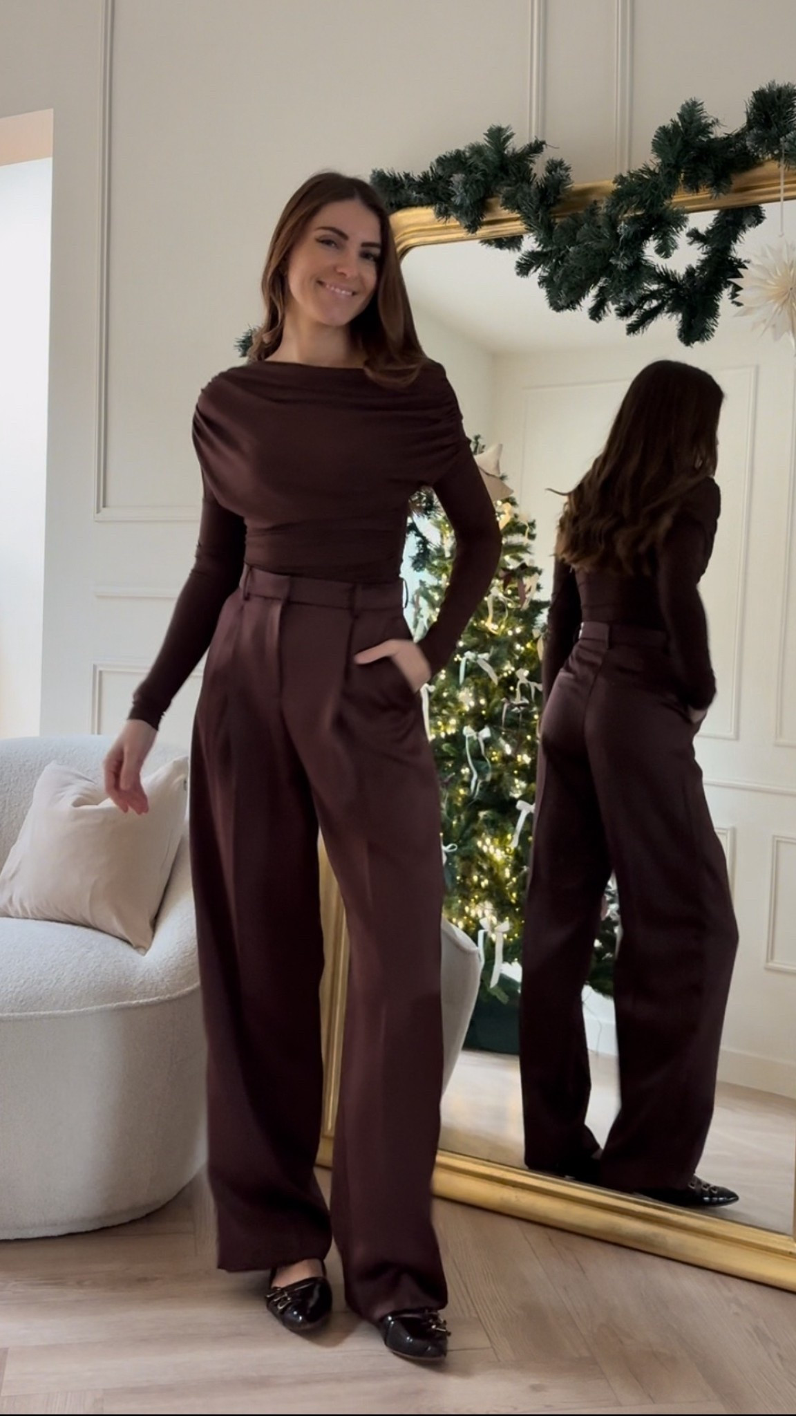 Brown satin Christmas look 
Top is from Nakd 
Shoes are from Tango Shoes

#LTKnederlands #LTKeurope #LTKpartywear