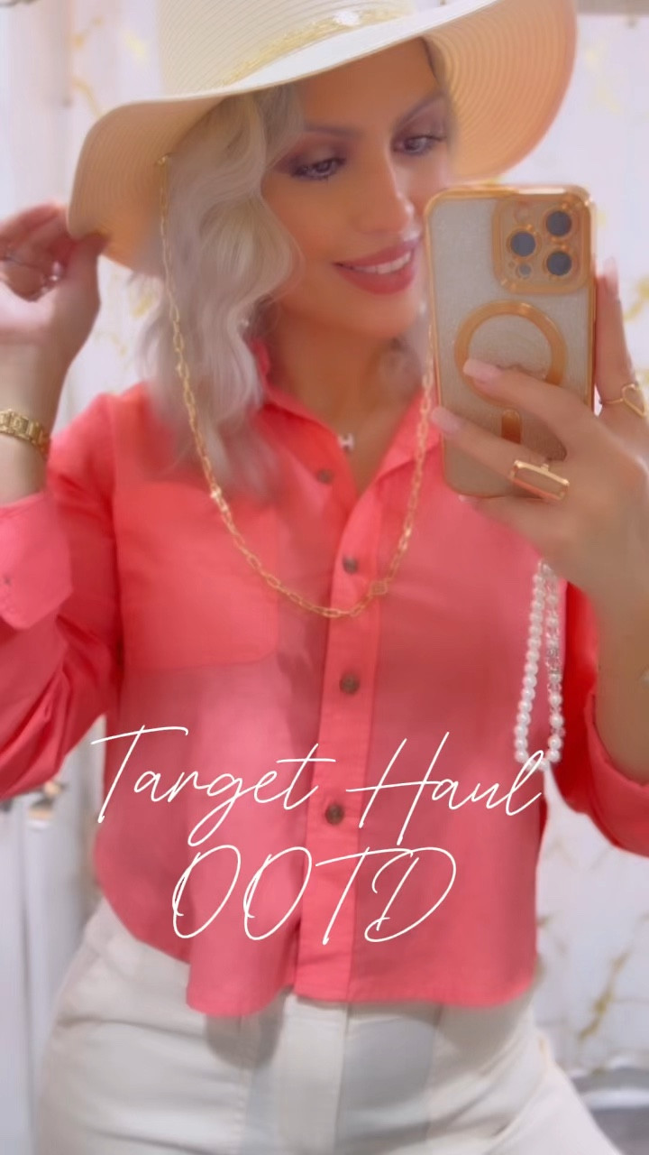 Loving this look! Top size small, Jeans size 4 and sandals size 8.5

#LTKFindsUnder50 #LTKVideo #LTKStyleTip