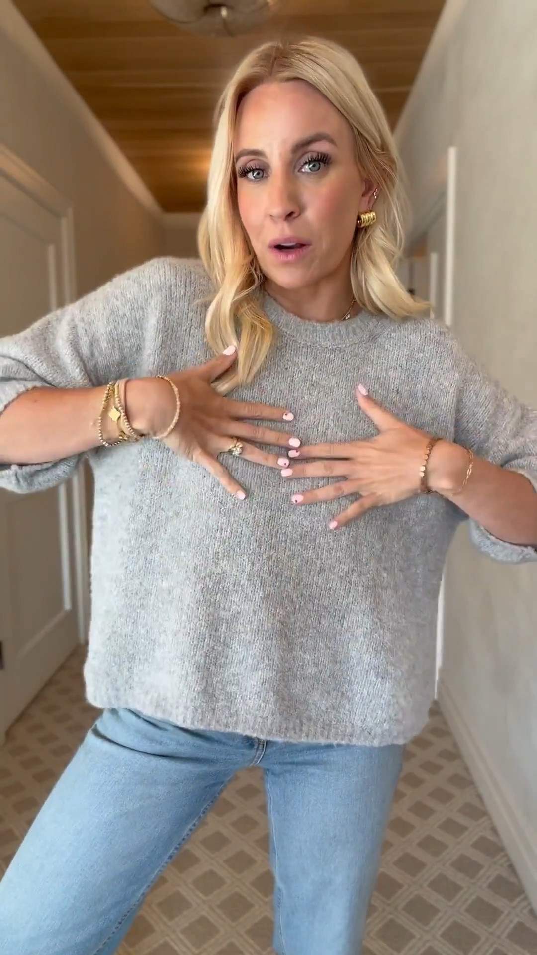 These short sleeve sweaters were restocked and coming out in new colors as well! I did a size medium!

#LTKootd #LTKdayinmylife #LTKmomlife