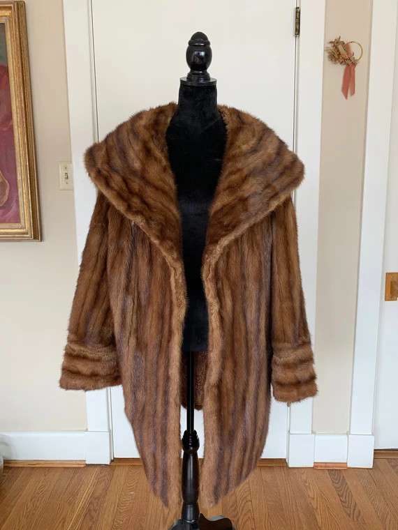 Vintage 1940s Dark Brown Genuine Mink Fur Caped Coat | Etsy | Etsy (US)