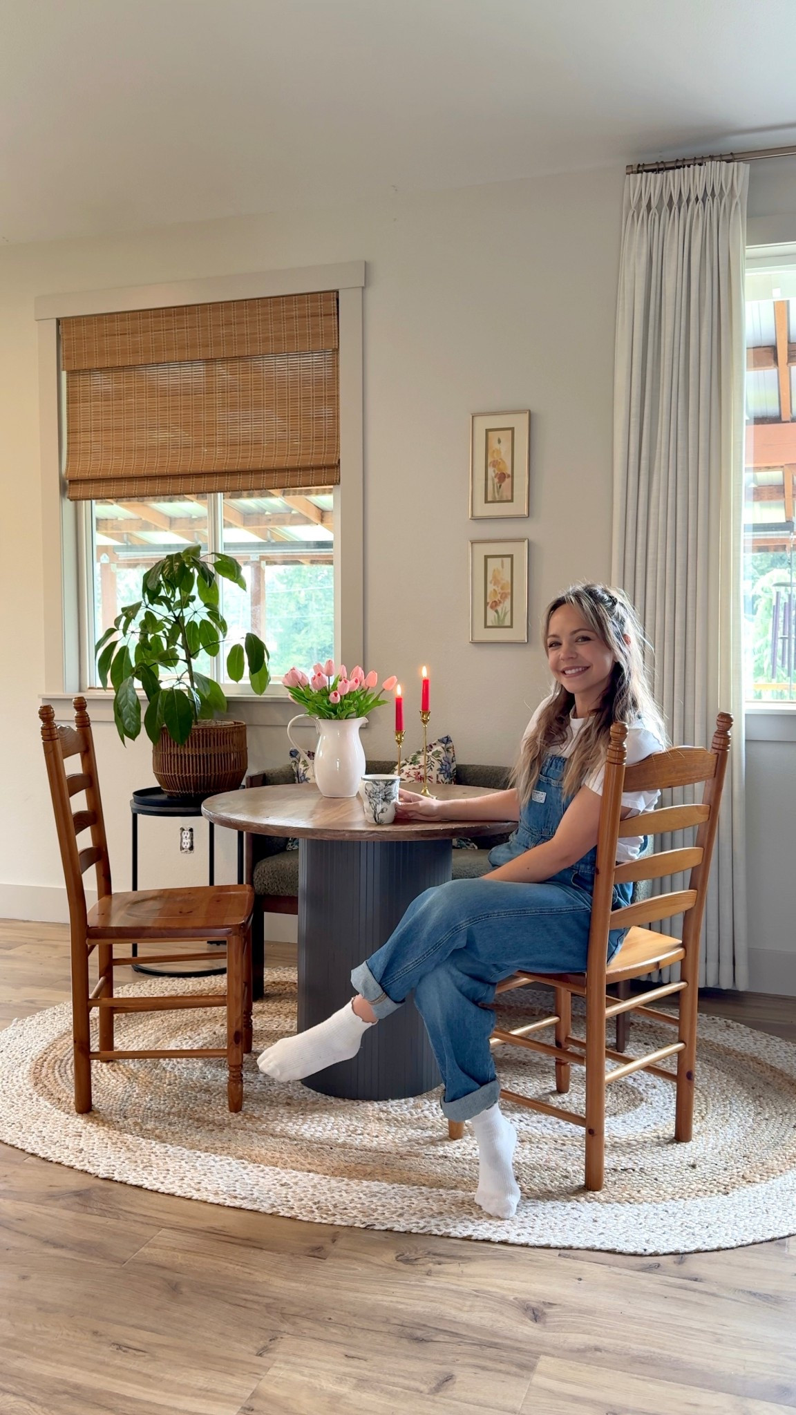 Breakfast nook is done! Here is everything I used to decorate the dining areaa