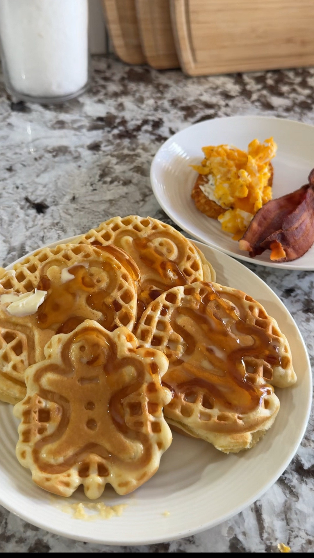 a festive little brunch at home! 

#LTKvlog #LTKdayinmylife #LTKHoliday