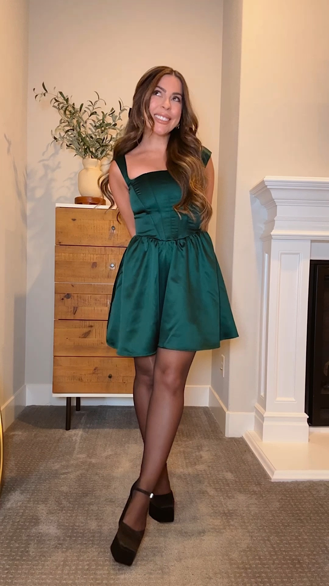 My dress is on sale for $21! Wearing XXS Holiday dress
Target style
Target dress on sale
Green dress
Holiday outfit
Christmas party

#LTKHoliday #LTKWatchNow #LTKCyberWeek