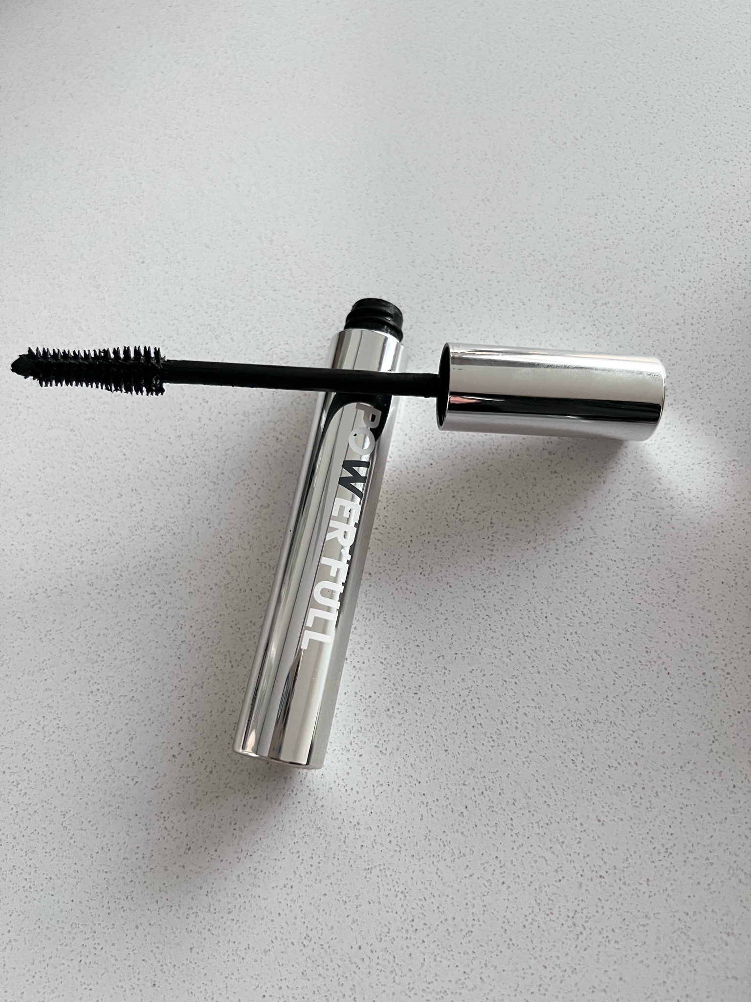 New obsession wonderland Full black mascara 💄🖤