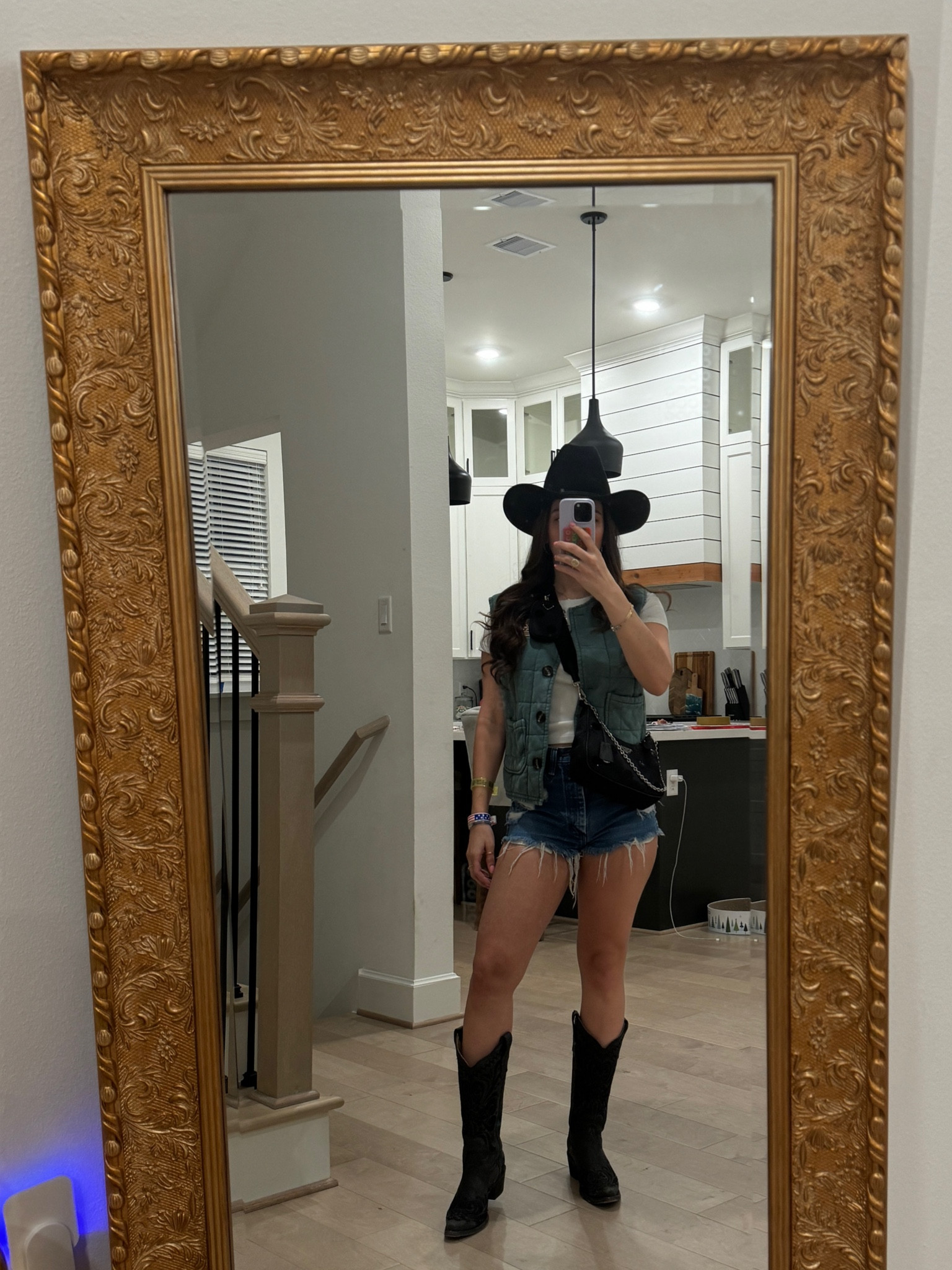 Rodeo season!

#LTKfindsunder100 #LTKstyletip #LTKSeasonal