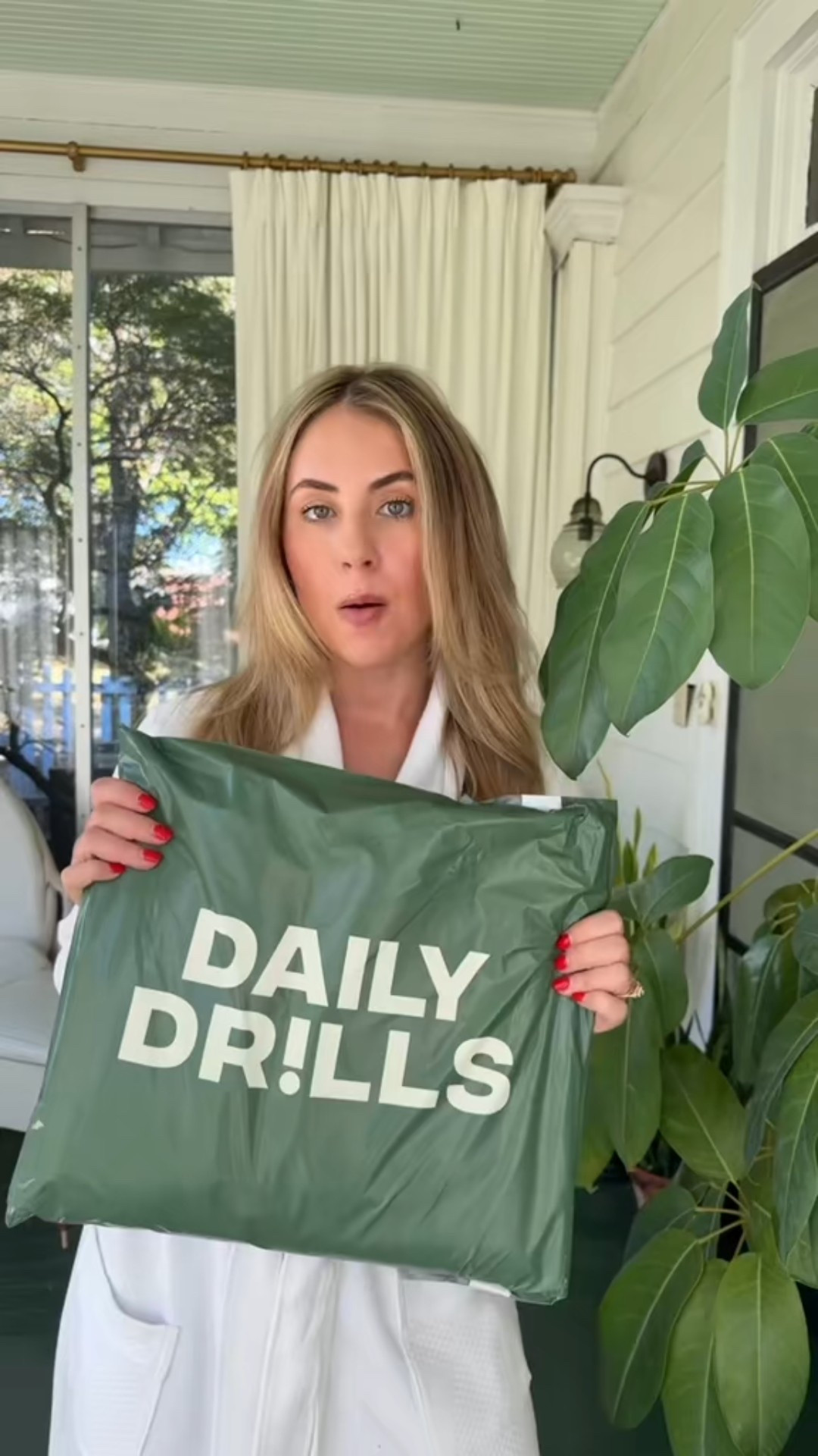 Daily drills try on as a mom !!! Cotton sweat short set. Oversized crewneck  

#LTKPetite #LTKTravel #LTKMidsize