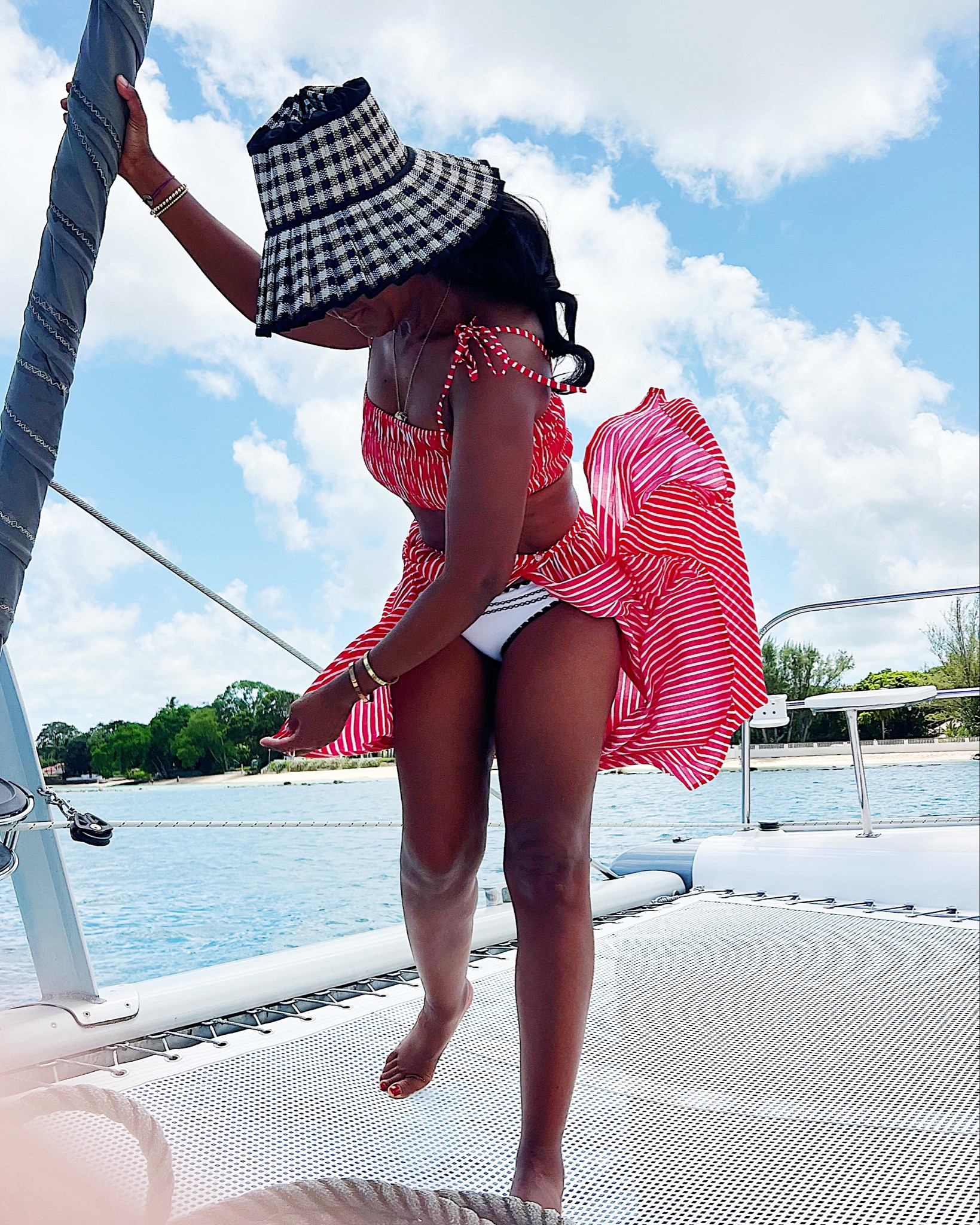 I was on the fence about this set … I’m so glad I bought it. I’m going to buy a few more from JCrew because it’s perfect for yacht days, beach days and just looking chic while on vacay.

#vacationoutfit
#beachoutfit

#LTKTravel #LTKStyleTip #LTKOver40