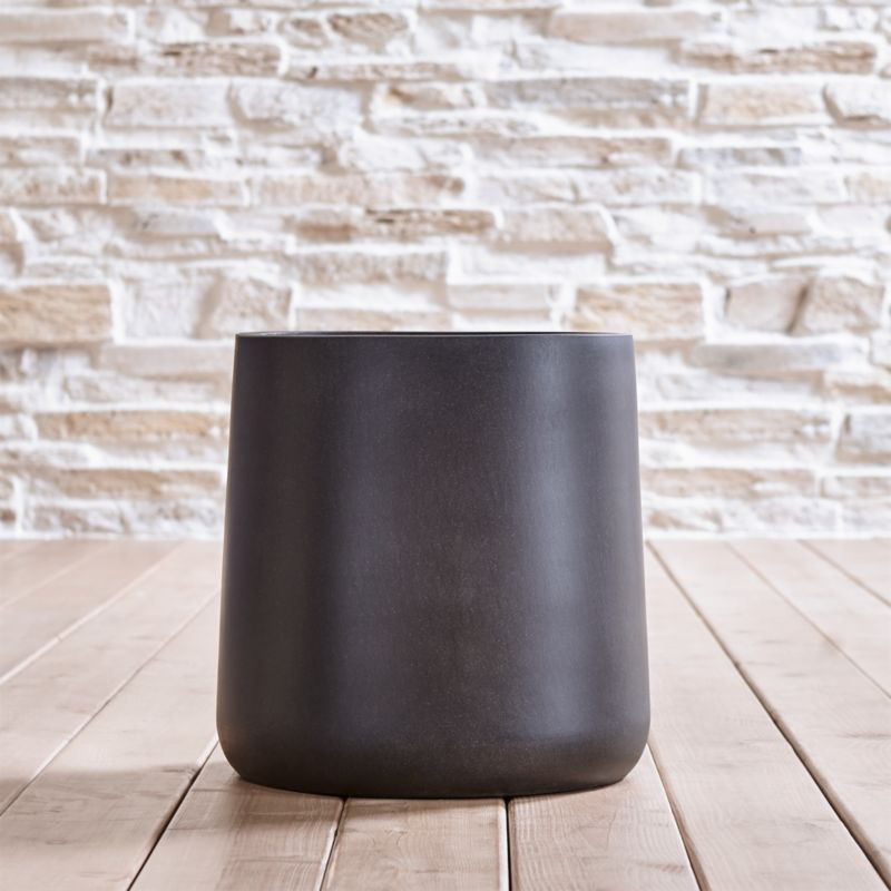 Saabira Fiberstone 15.5" Tall Indoor/Outdoor Planter + Reviews | Crate and Barrel | Crate & Barrel