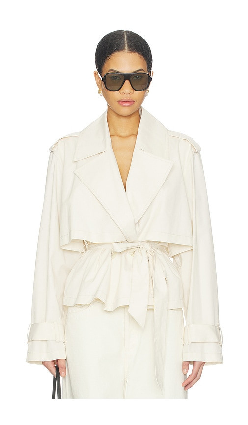 Joe's Jeans The Liz Cropped Trench Coat in Cream. - size XS | Revolve Clothing (Global)