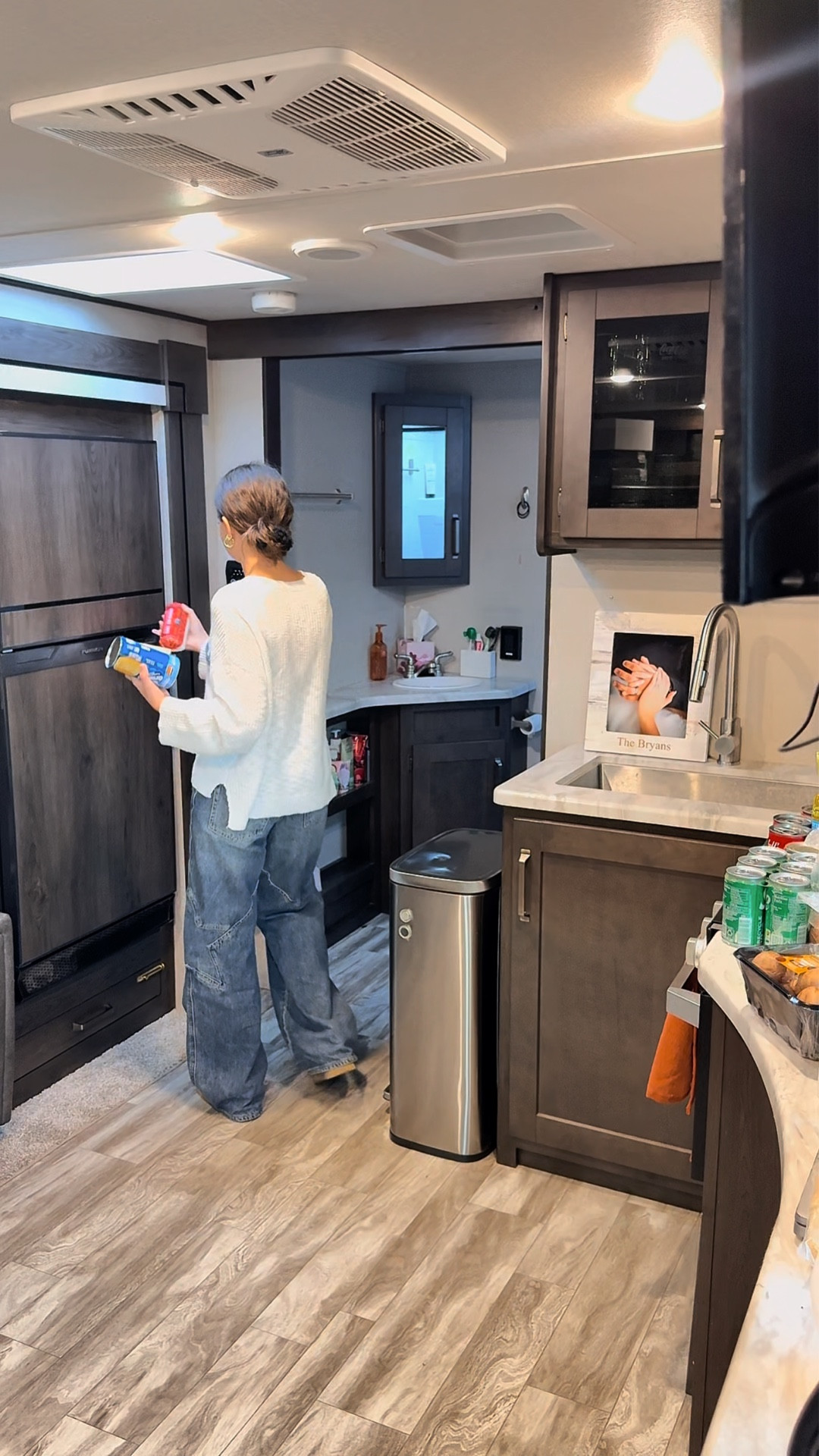 finally starting to feel better🤍🫶🏼

#LTKHome #LTKPetite #LTKSeasonal