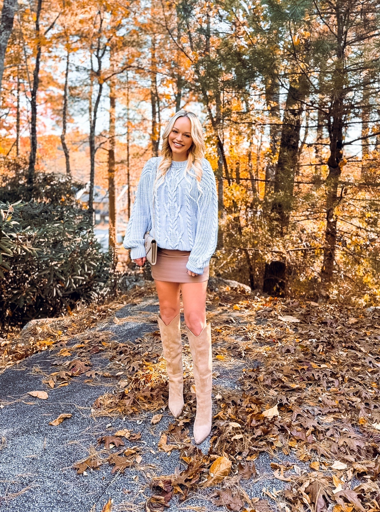 Free People sweater, fall outfits, cable knit sweater, fall mini skirts 

#LTKSaleAlert #LTKFindsUnder100 #LTKGiftGuide