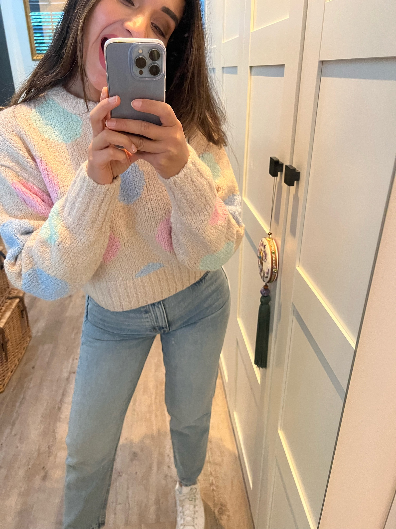 Weekday lash mom jeans 
Other stories sweater

#LTKunder50 #LTKeurope
