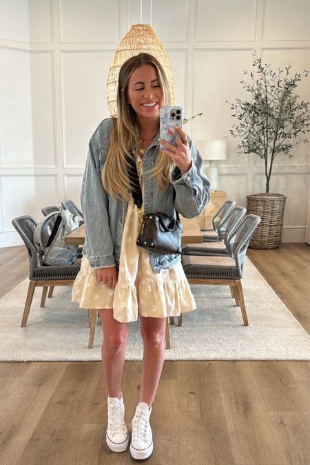 This outfit!!! 

Women’s outfit, women’s spring outfit, outfit inspo, casual outfit inspo, mom outfit, comfy mom outfit

#LTKSeasonal #LTKstyletip #LTKitbag