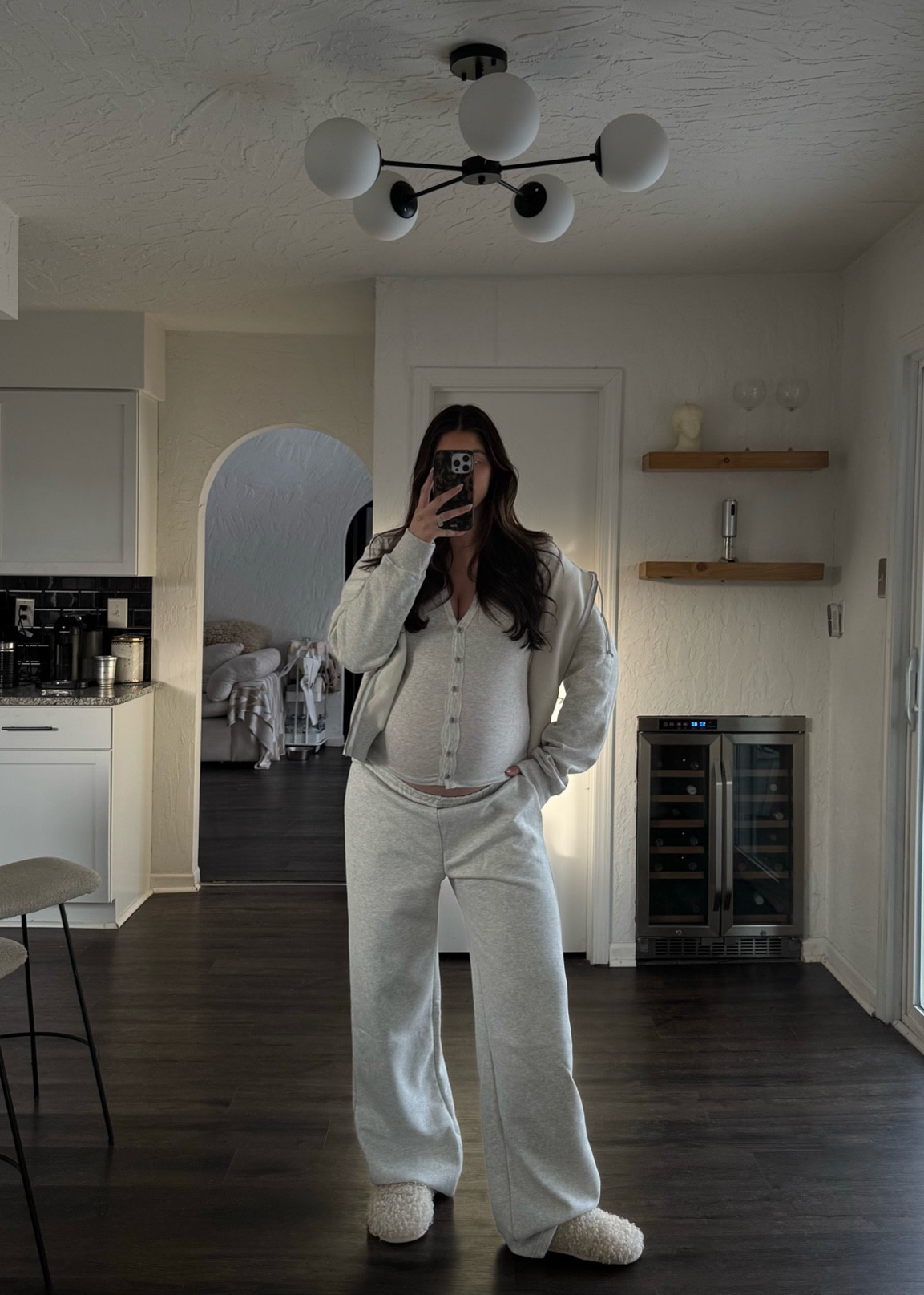 Skatie, bump style, third trimester, maternity, postpartum, sweatpants, cozy winter outfit 

#LTKSeasonal #LTKBump #LTKStyleTip