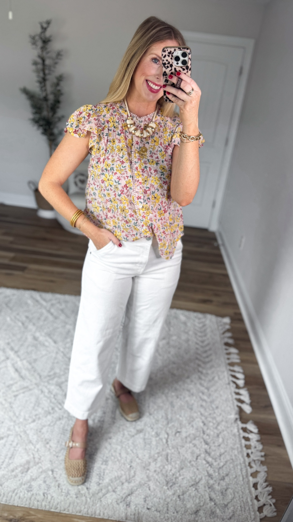 Daily try on, kohls try on, floral top, white jeans, kohls outfit 

#LTKootd #LTKSaleAlert #LTKgrwm