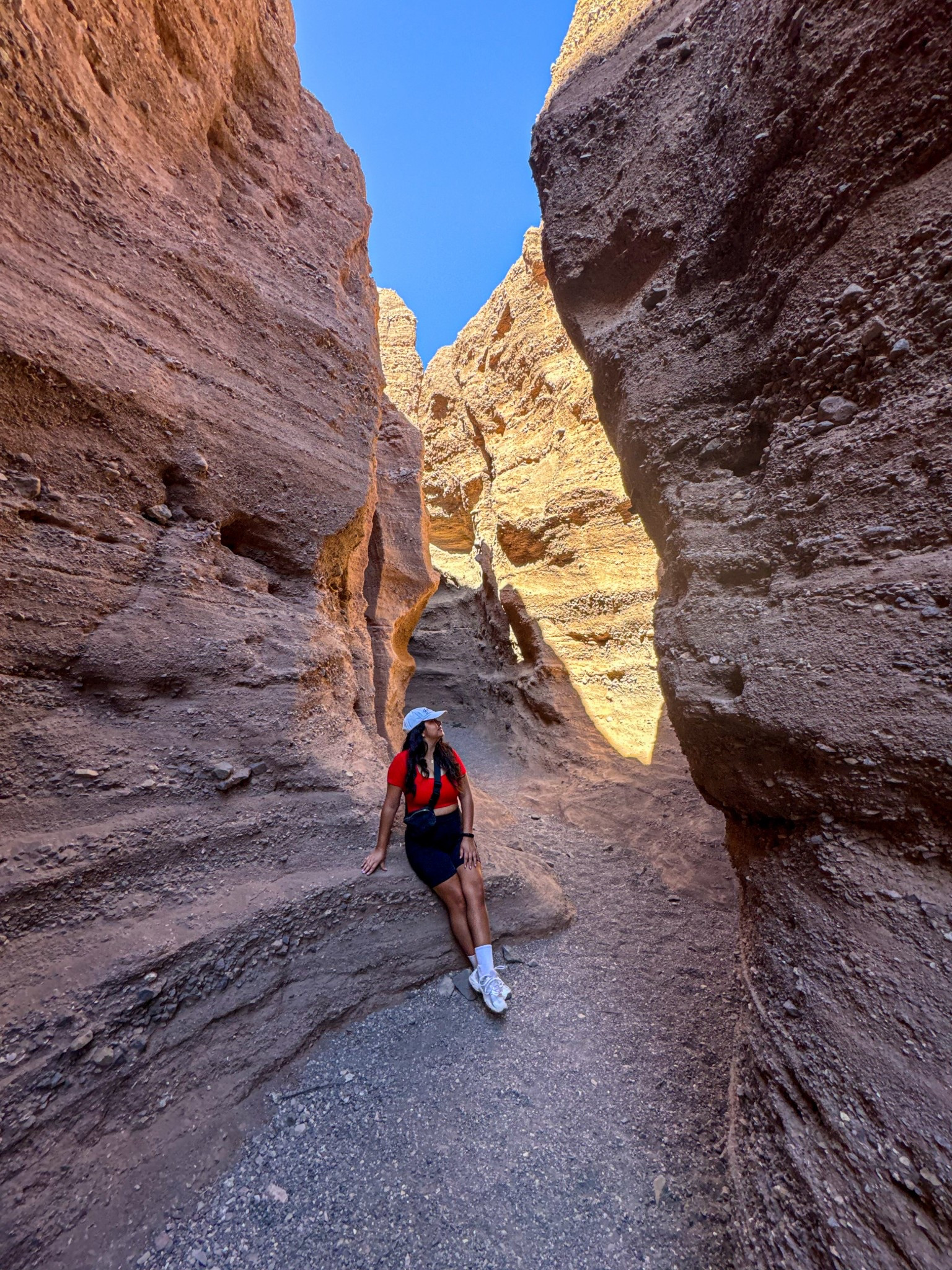 Summer hiking outfit 🥾✨

Fabletics 
Shirt Size Medium 
Shorts black size medium 

#LTKTravel #LTKActive #LTKFindsUnder100
