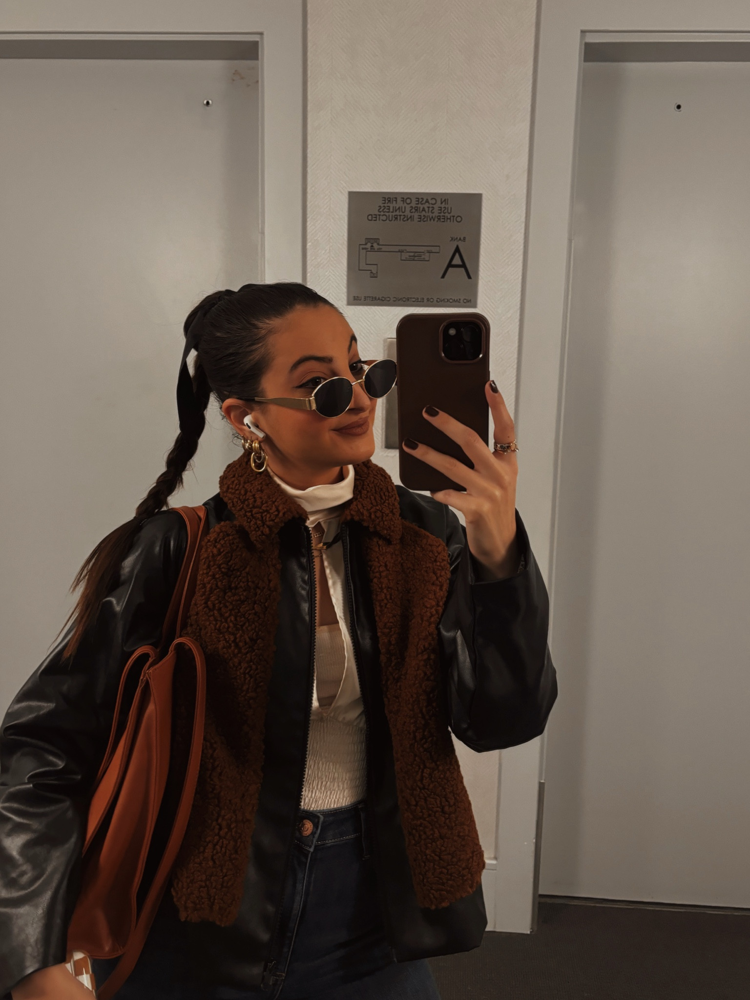 coat round up 
🤎🪩🍂🧸💫✨
alannamartine.com 

#LTKCyberWeek #LTKSeasonal #LTKGiftGuide