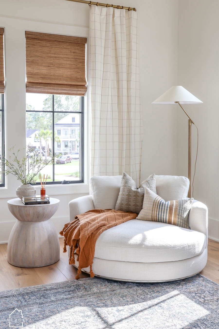 Happy November! 🍂
•
•
•
#homebykmb #cornerchair #office #homeoffice #castlery #anthropologie #ballarddesigns #westelm #mcgeeandco #targetstyle #moderncoastal #interiordesigner #homedecorator #homedecorblog #interiordesigning #homeaccount #housedesign #houseideas #homedesignideas #homedecoration #homedecorating #homedecorinspo #homeideas #homedecorideas #homeinteriordesign 

#LTKHome