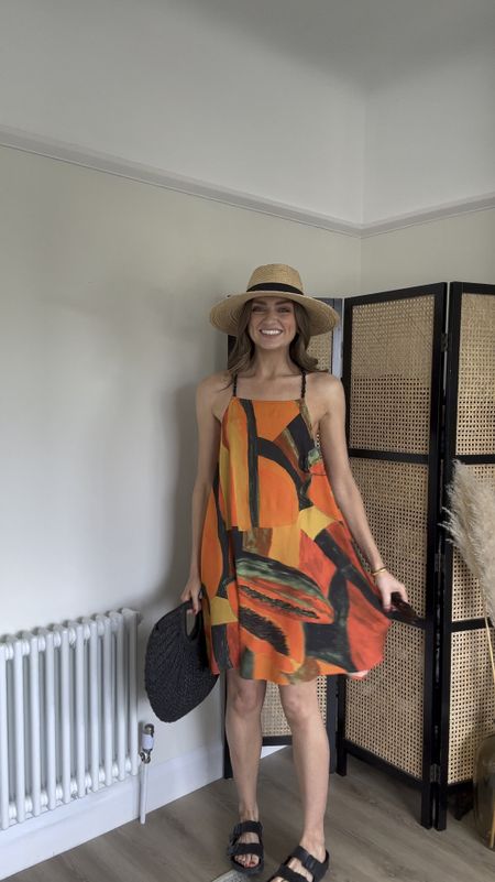 Size 8 in the Topshop beaded strap printed flippy mini dress in papaya print

& Other Stories straw fedora hat in natural

Birkenstock Arizona Eva flat sandals in black

Topshop Gilmour straw grab bag in black 





Holiday outfit, printed dress, summer holiday outfit, beach look


#LTKSeasonal #LTKeurope #LTKstyletip