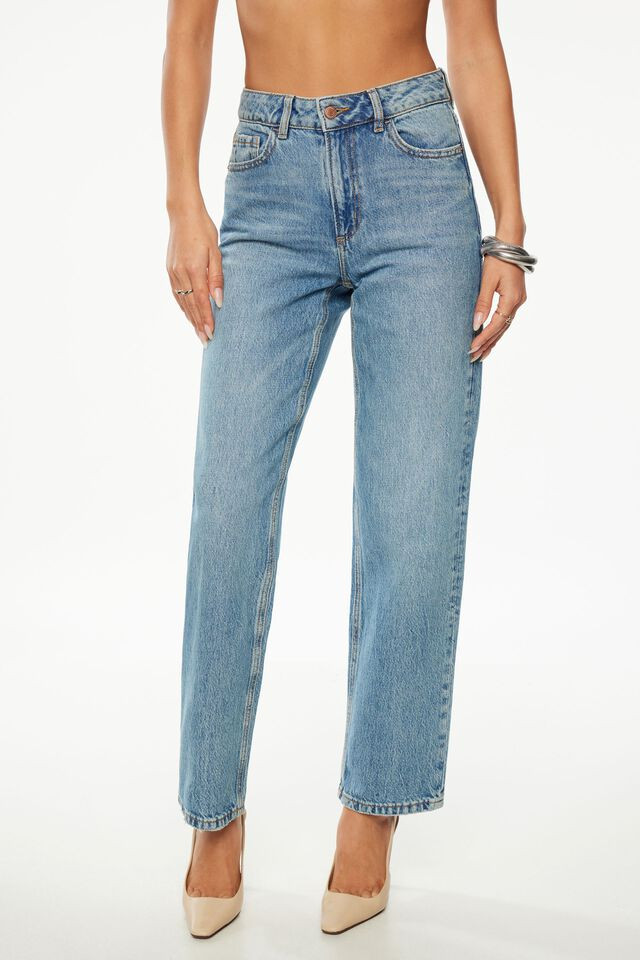 Justina Straight Leg Jeans | Dynamite Clothing