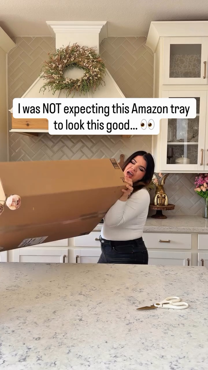 Comment Must Have for links ! I’m always on the hunt for pieces that look high-end without the high-end price… and this tray instantly gave me that designer feel 🤎

The shape, the wood tone, the texture — it looks way more expensive than it is.

Already picturing this styled on my kitchen island or coffee table ✨

If you love that elevated, neutral home look… this one is so good.