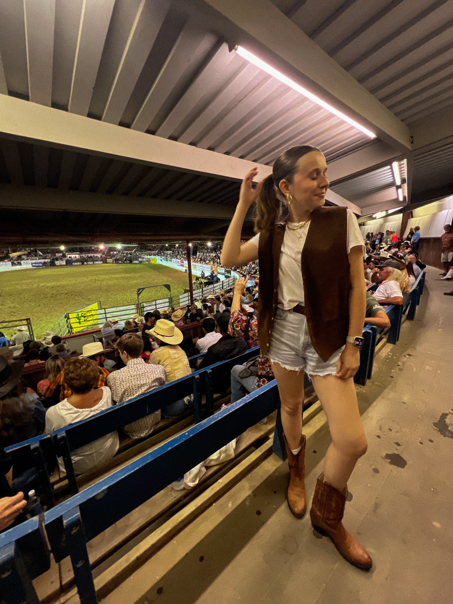 rodeo outfit of the night

#LTKShoeCrush #LTKStyleTip #LTKFindsUnder100