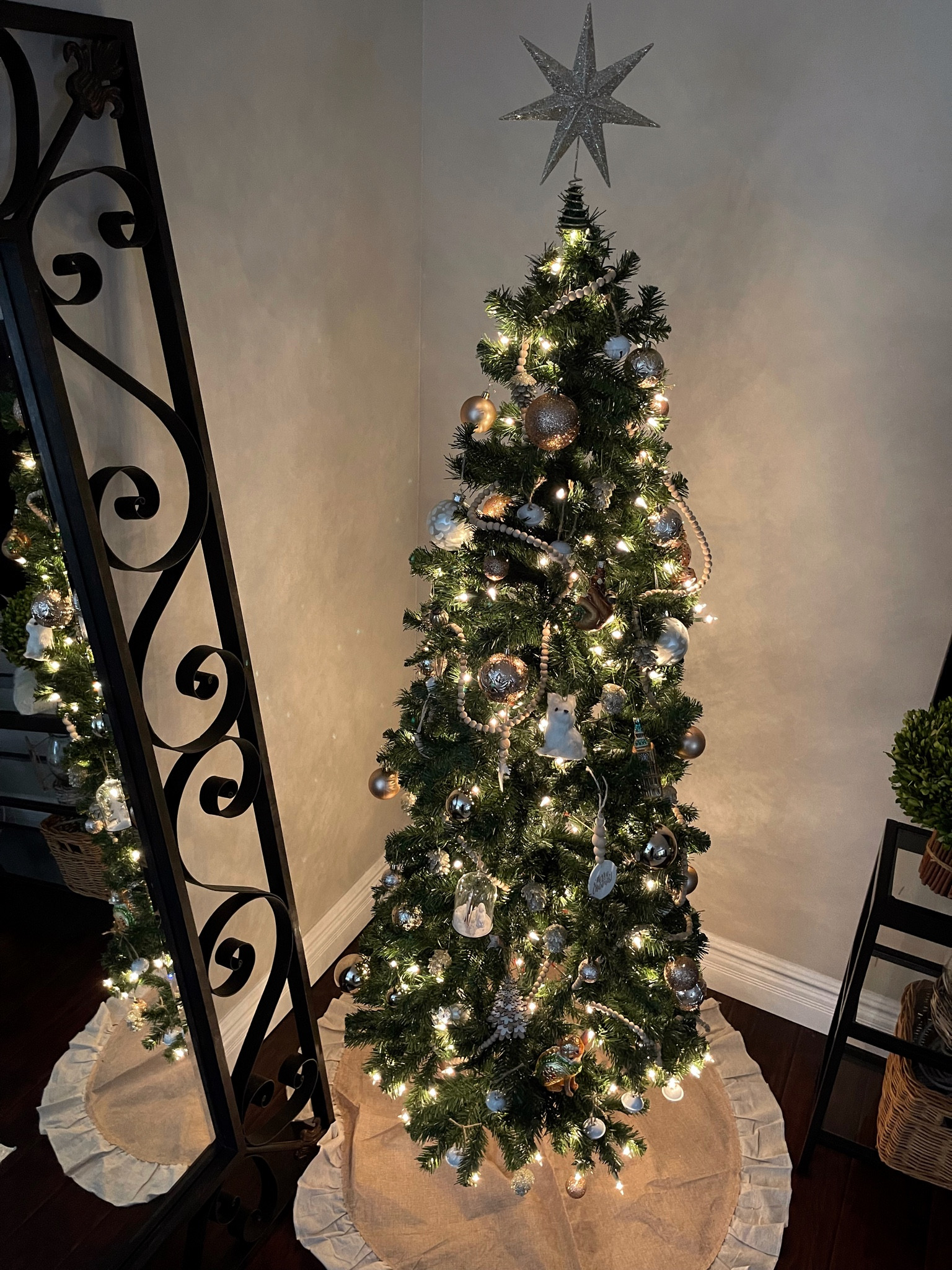 It’s time!!!! Here is some tree inspiration… pinks, woods, sparkles, and neutrals. Click here for the perfect tree! 

#LTKSeasonal #LTKHoliday #LTKstyletip