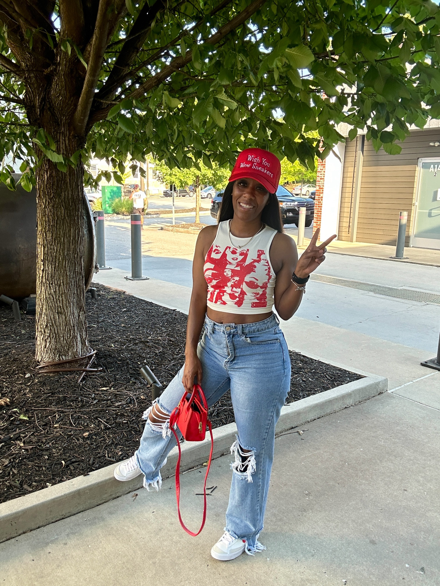 4th of July outfit, casual outfit, graphic tee, crop top, high waisted jeans

#LTKStyleTip #LTKSeasonal #LTKFindsUnder50