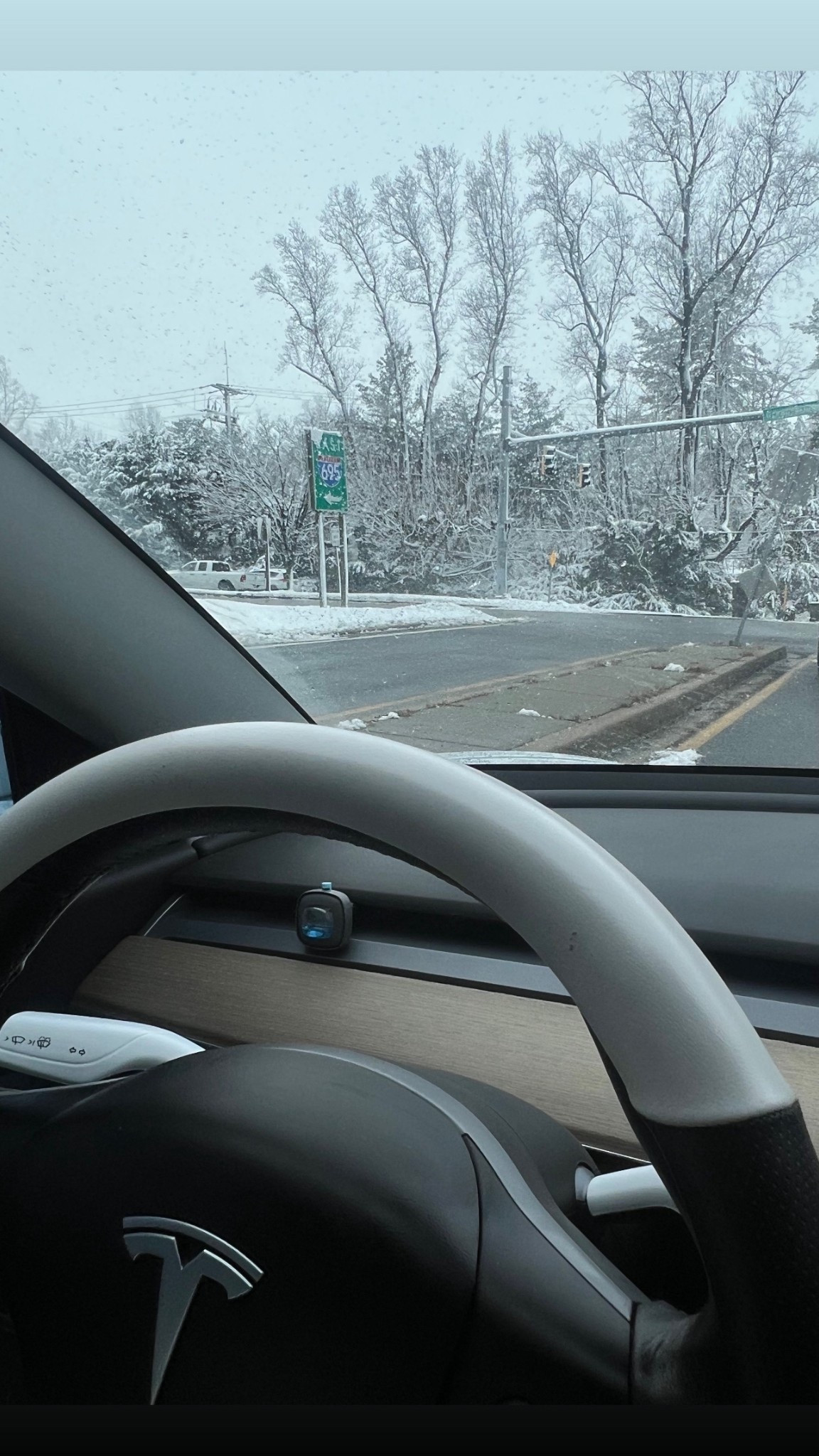 Tesla car accessories ❄️🤍
Car accessories. Tesla model 3. Amazon finds 

#LTKSeasonal #LTKU